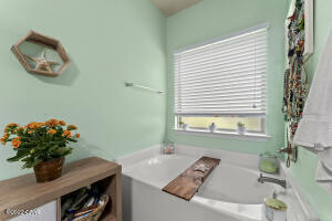 LAGRANGE LANDING - Residential