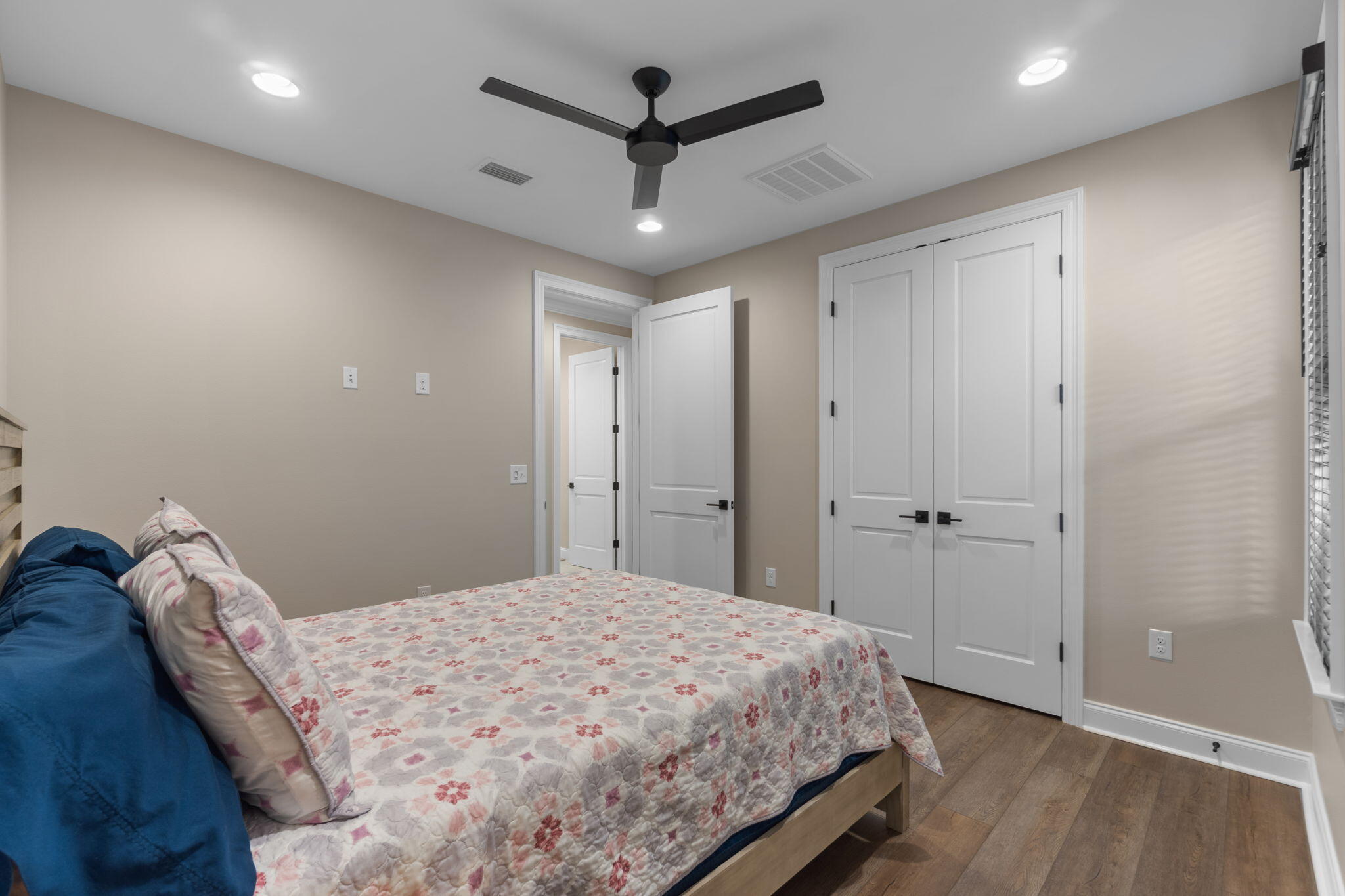 EAGLES LANDING S/D - Residential