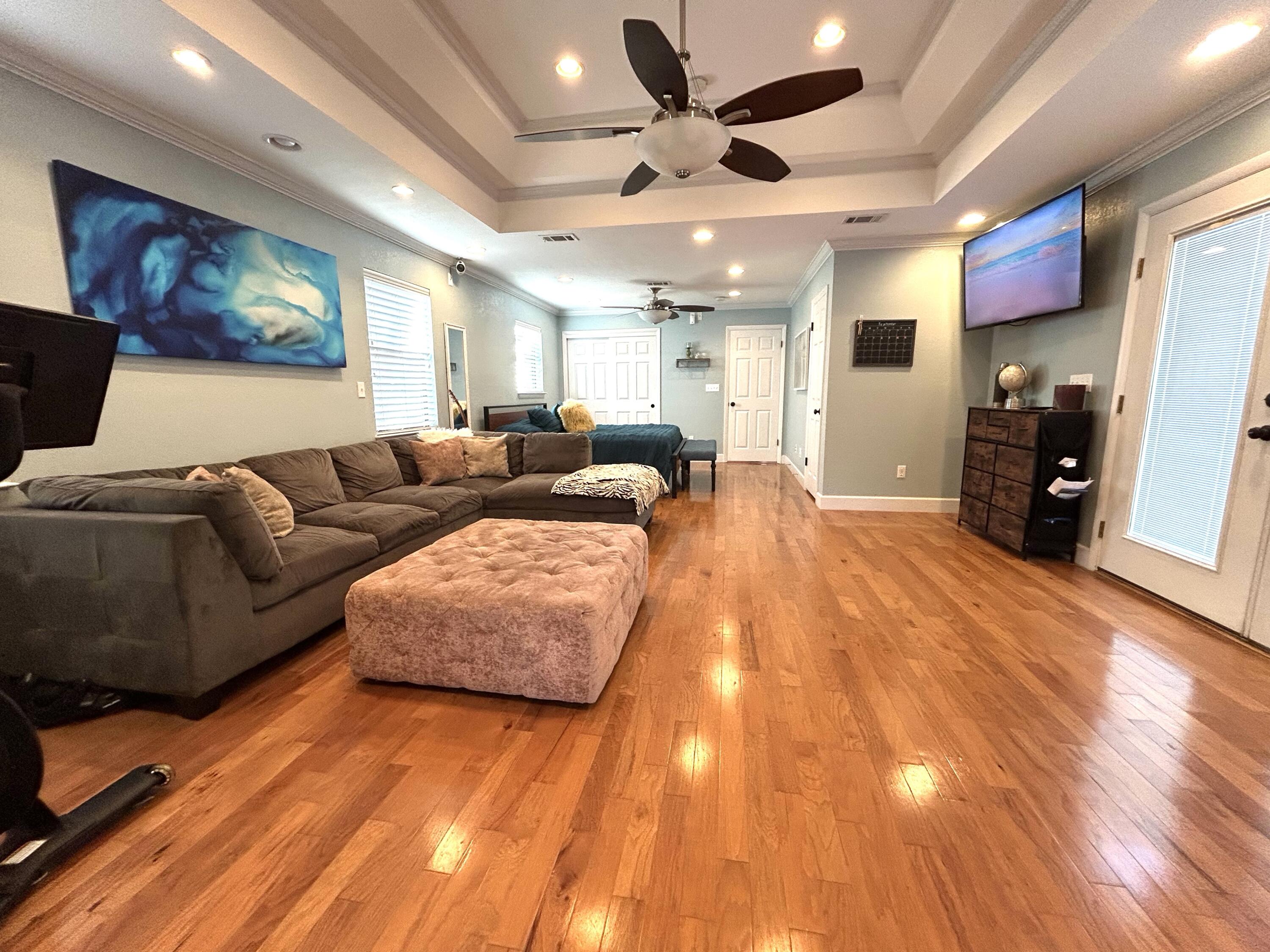 ROSEWOOD HOMES - Residential