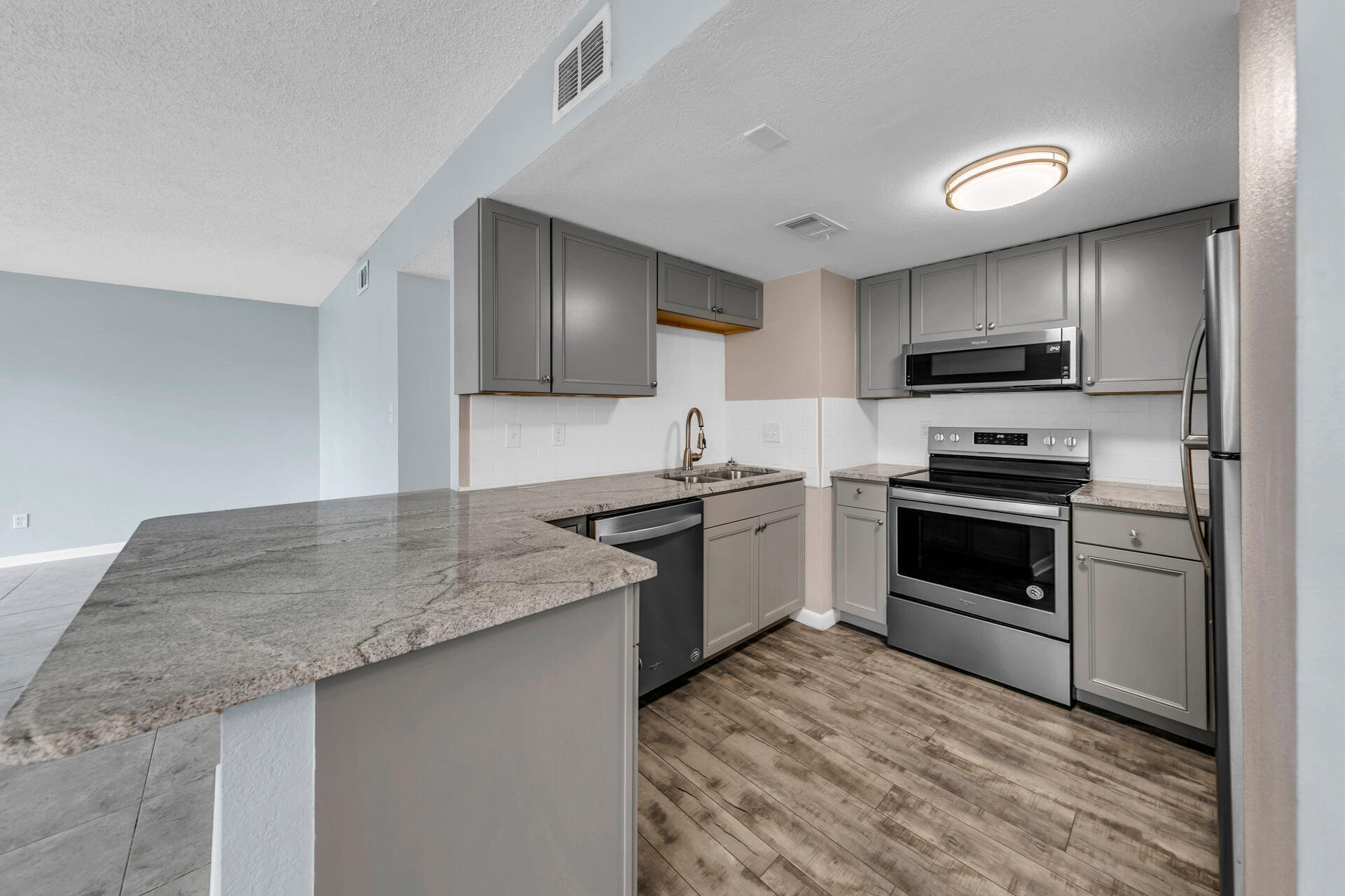 FOUNTAINHEAD CONDO - Residential