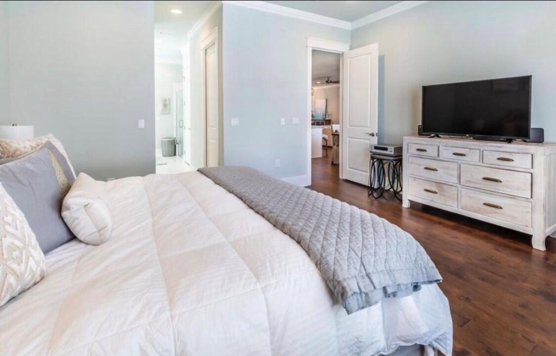 Paradise Cove - Residential