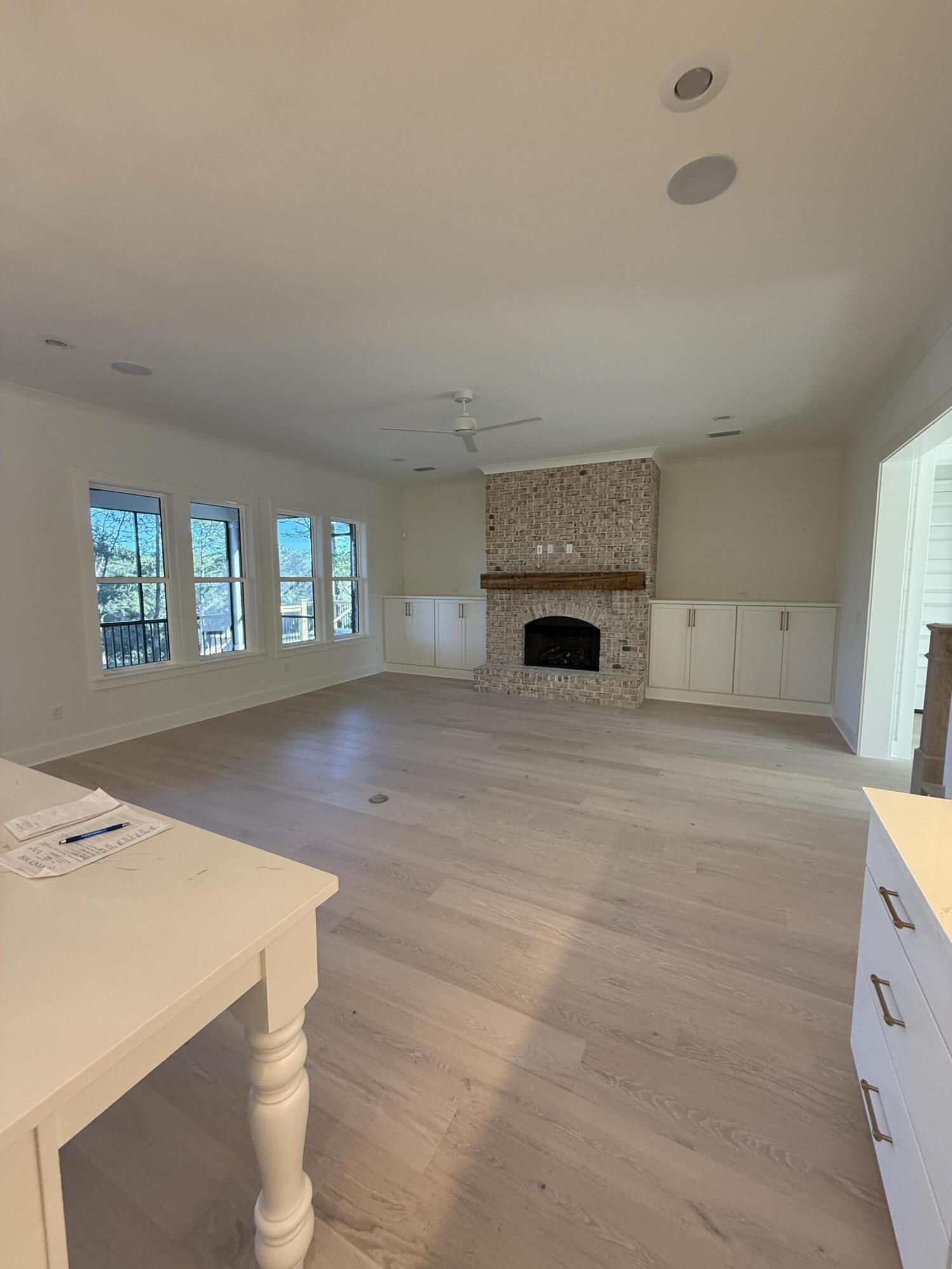 Deer Moss Creek - Residential