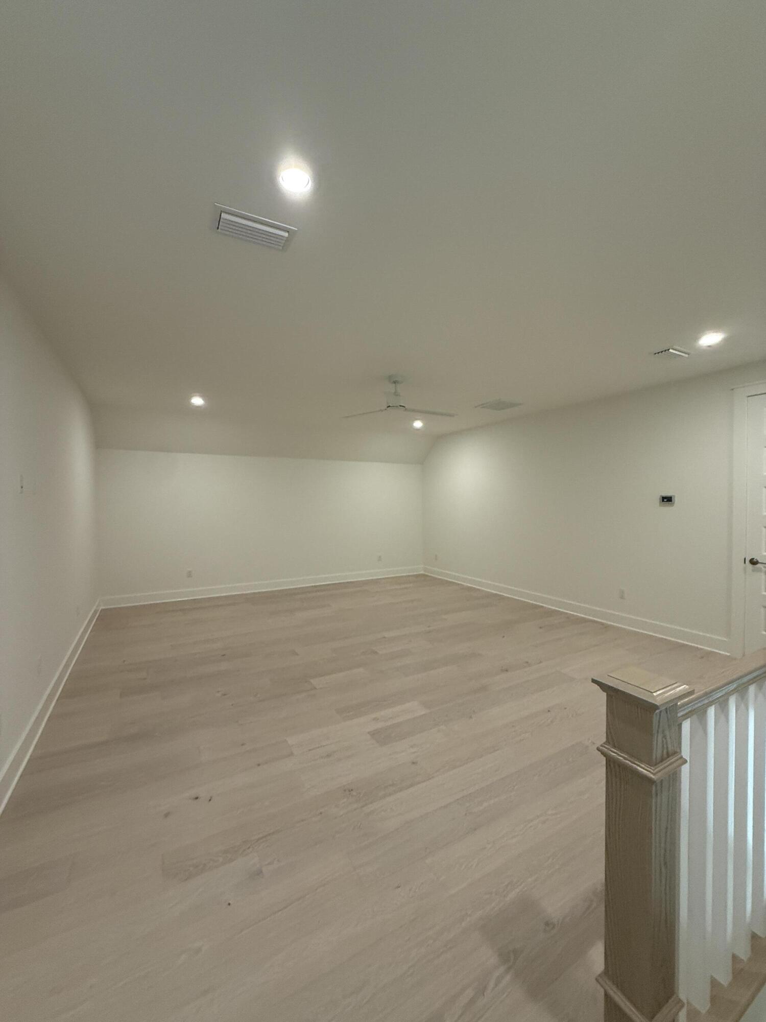 Deer Moss Creek - Residential