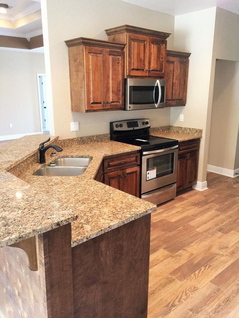 BRIDLE WOOD EST PH I - Residential Lease