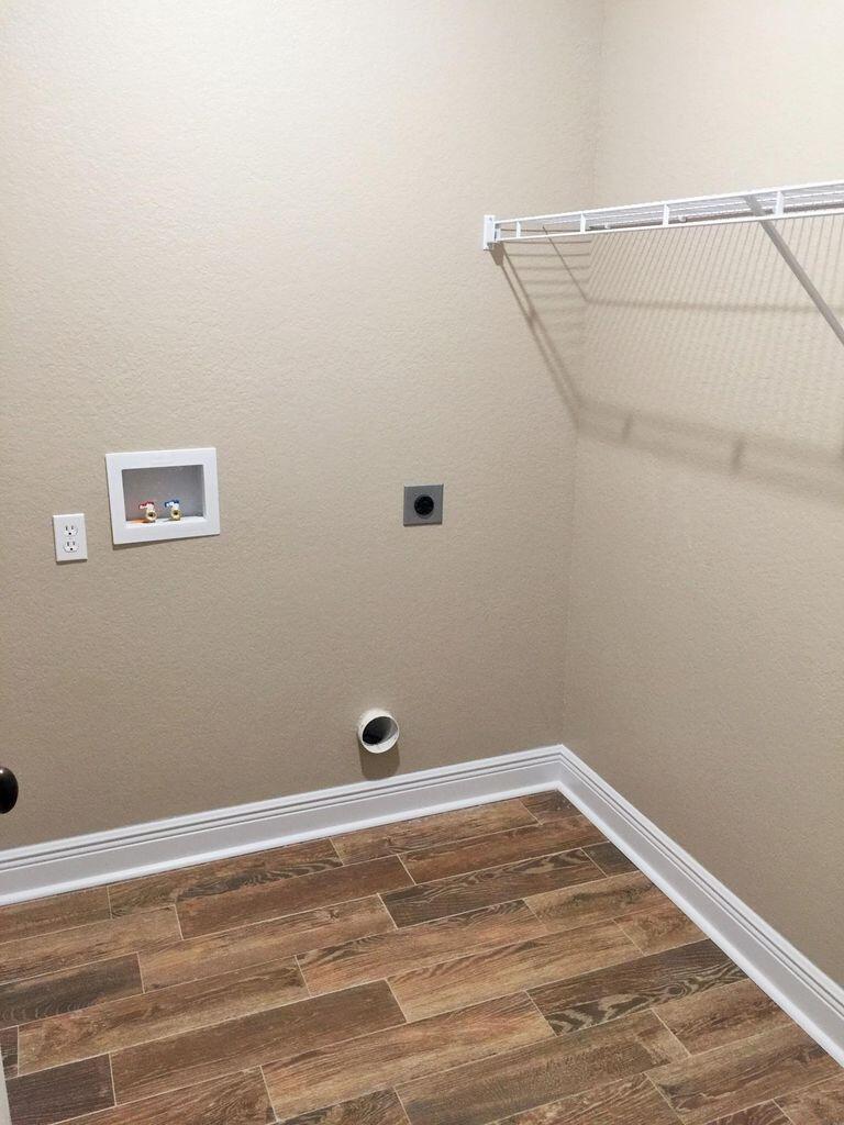 BRIDLE WOOD EST PH I - Residential Lease