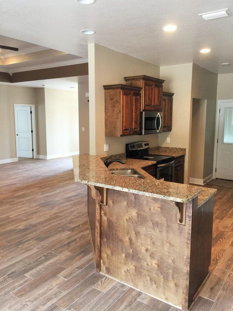 BRIDLE WOOD EST PH I - Residential Lease