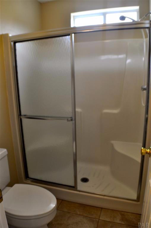 HIDDEN BAY VILLAGE - Residential