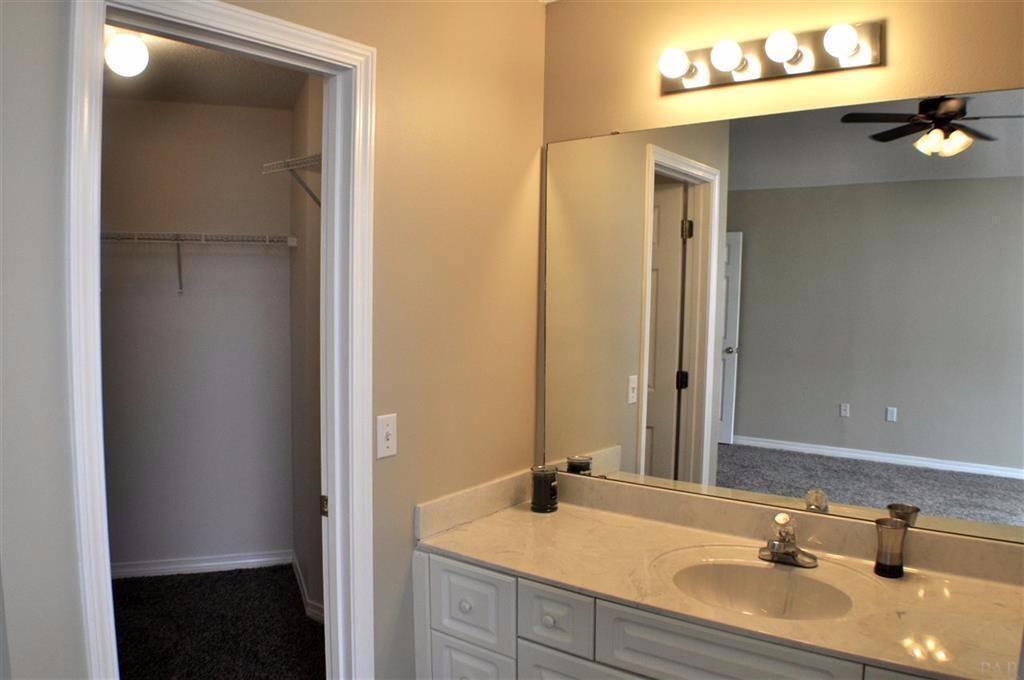 HIDDEN BAY VILLAGE - Residential