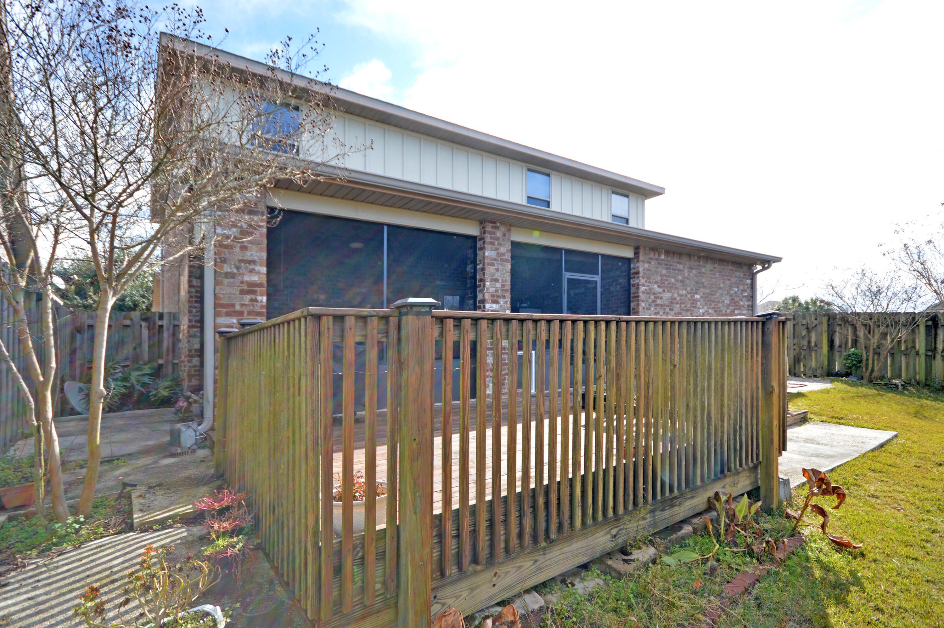 WATERFORD SOUND - Residential