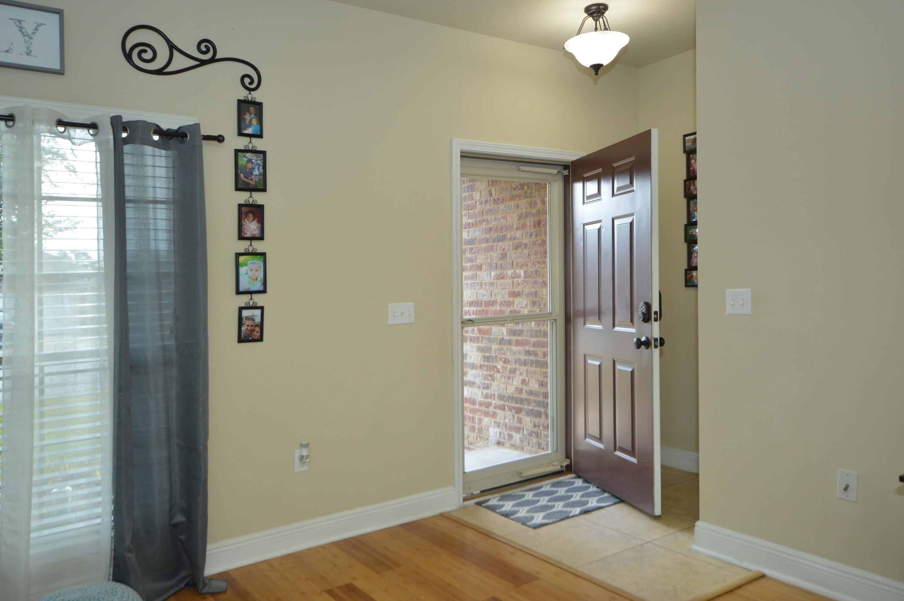 WATERFORD SOUND - Residential