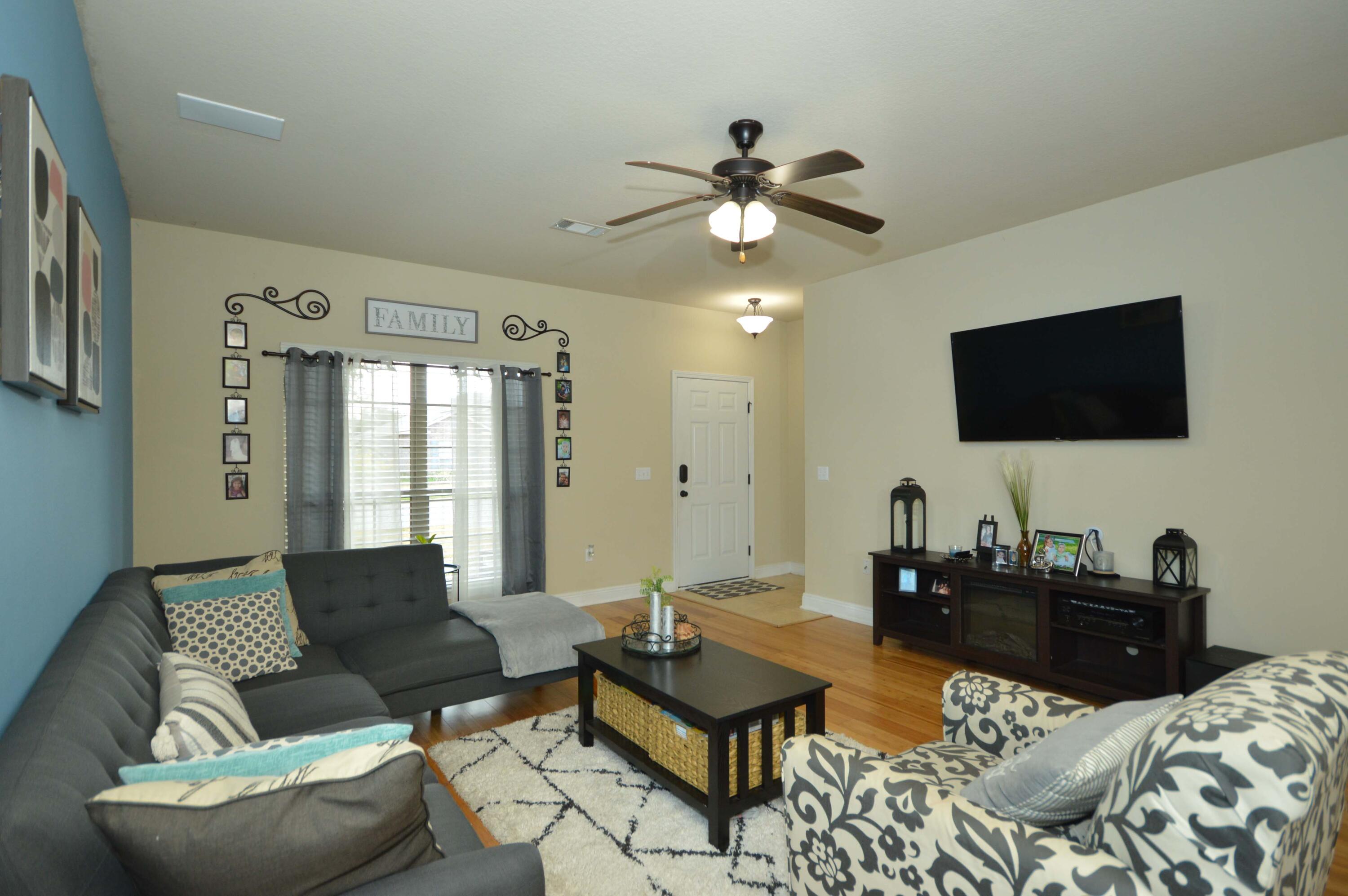 WATERFORD SOUND - Residential