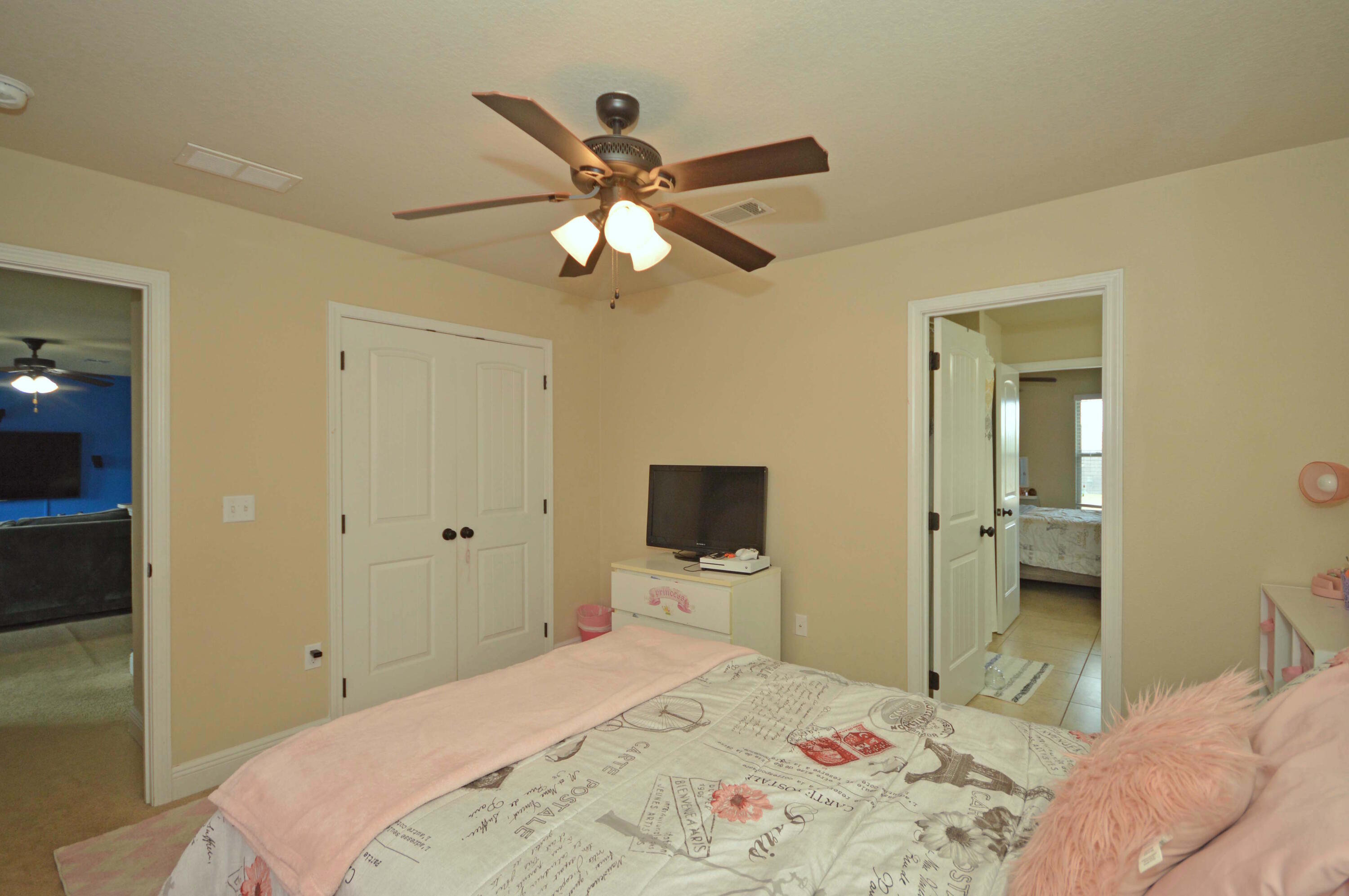 WATERFORD SOUND - Residential