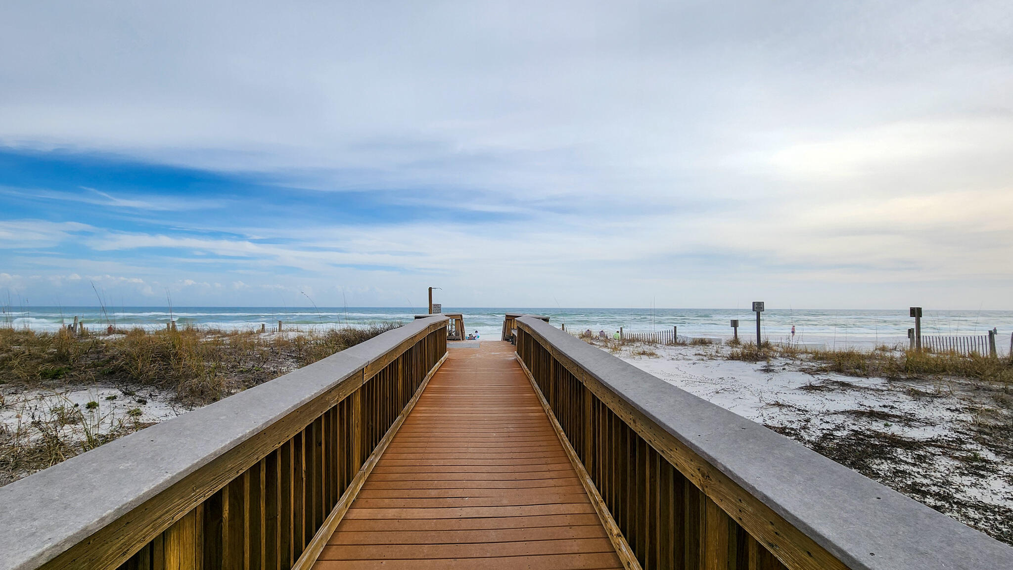 ISLAND ECHO CONDO - Residential