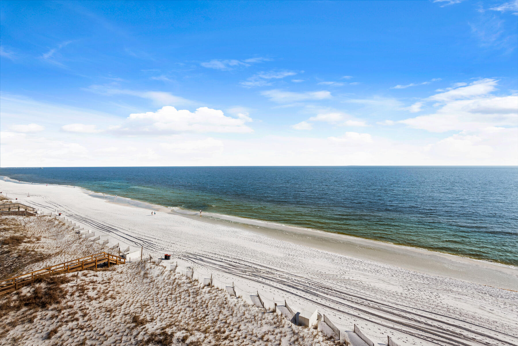 ISLAND ECHO CONDO - Residential