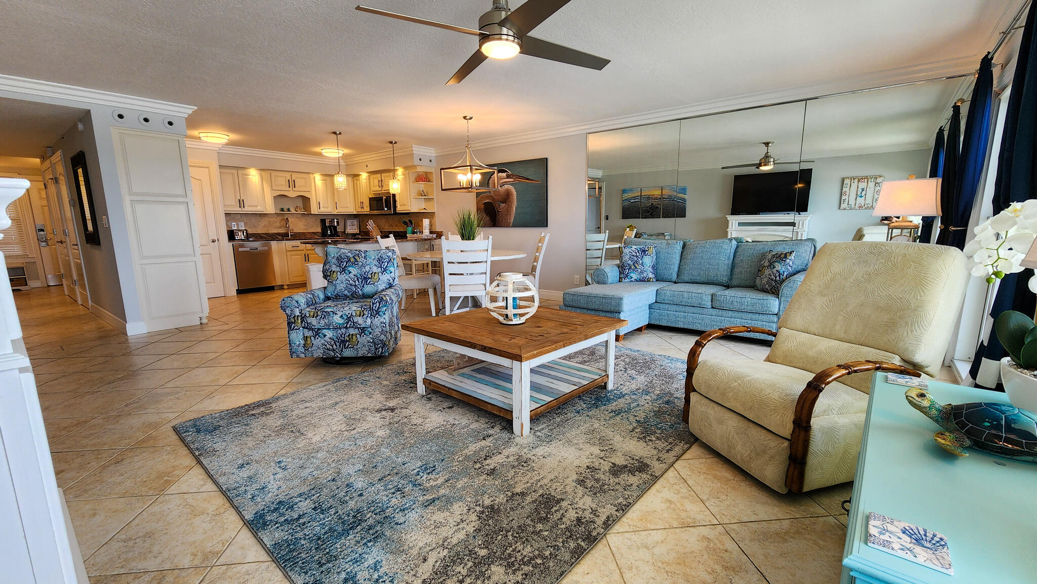 ISLAND ECHO CONDO - Residential