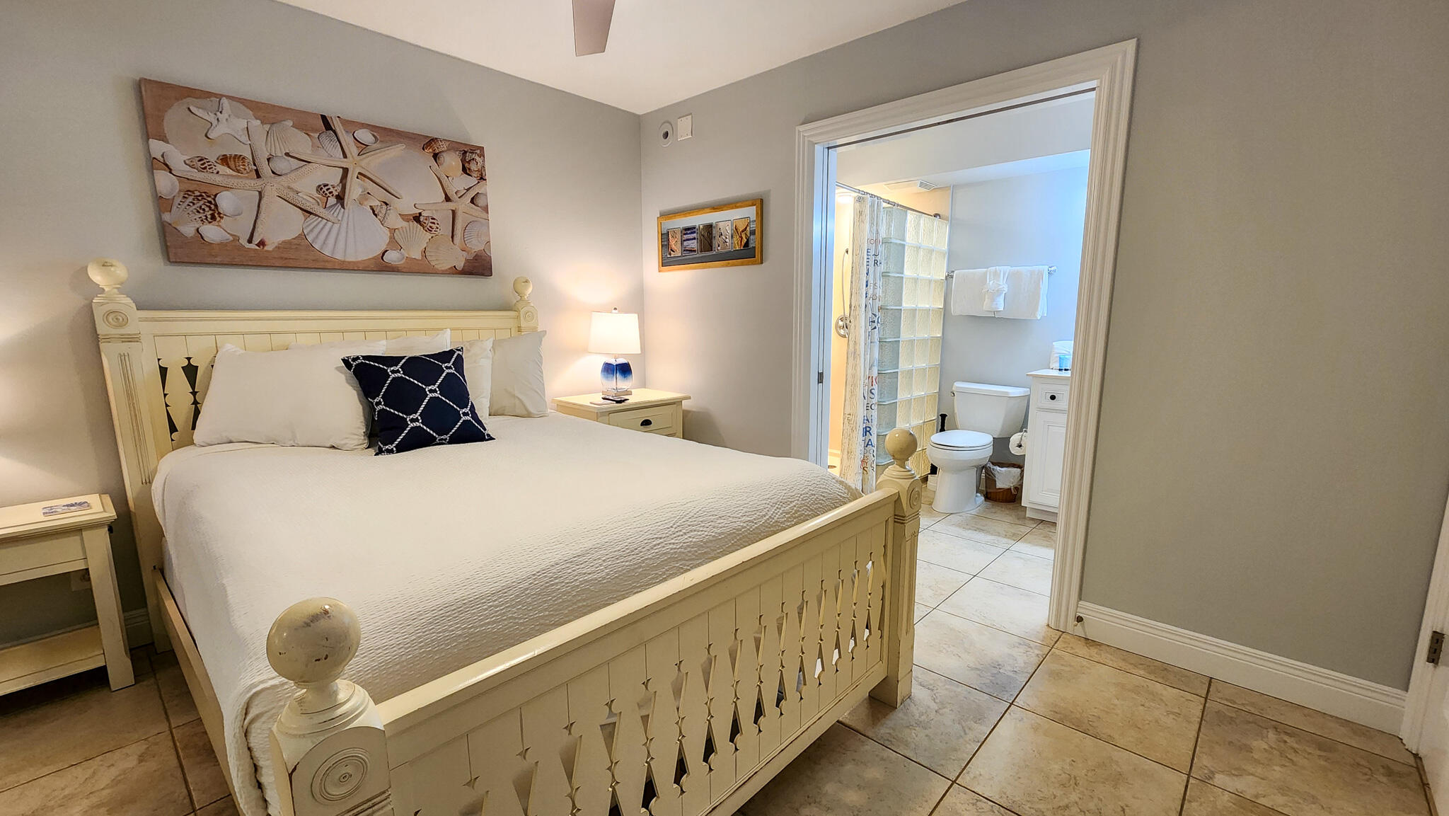 ISLAND ECHO CONDO - Residential