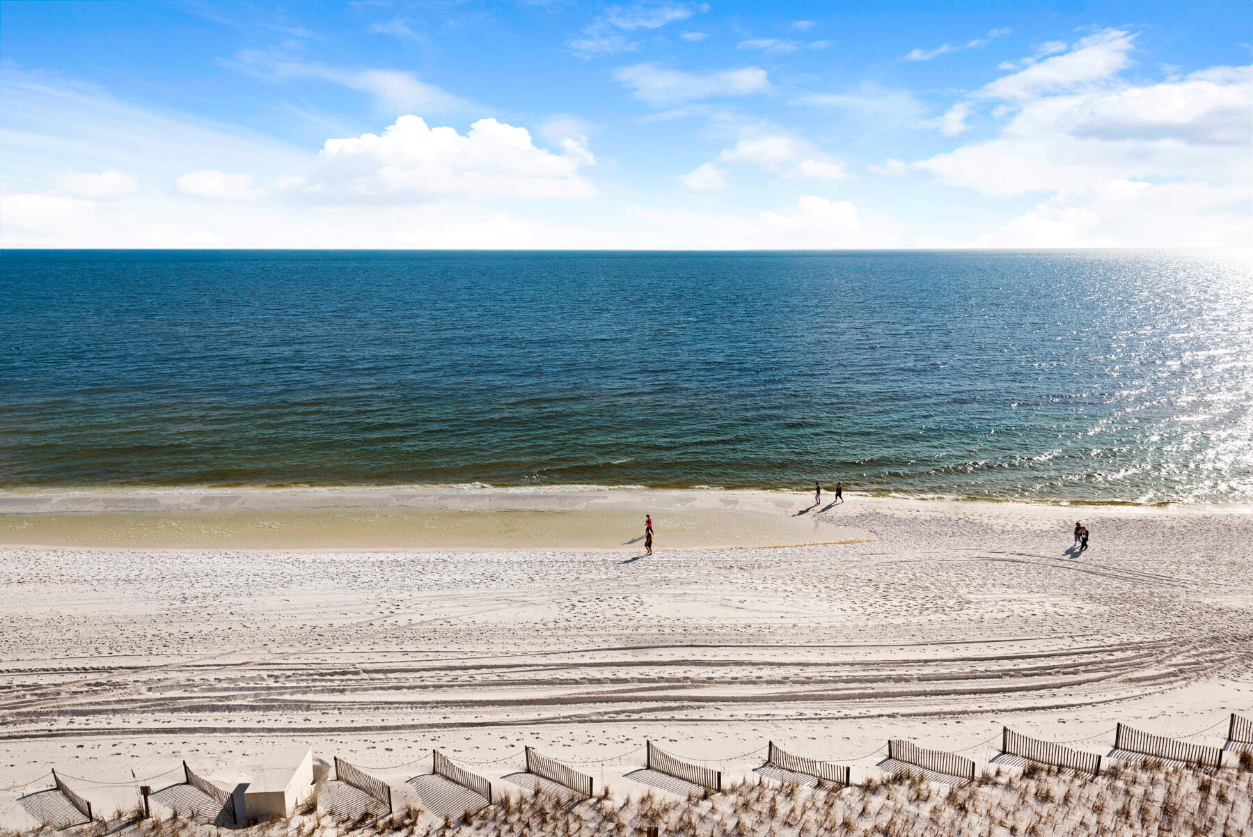 ISLAND ECHO CONDO - Residential