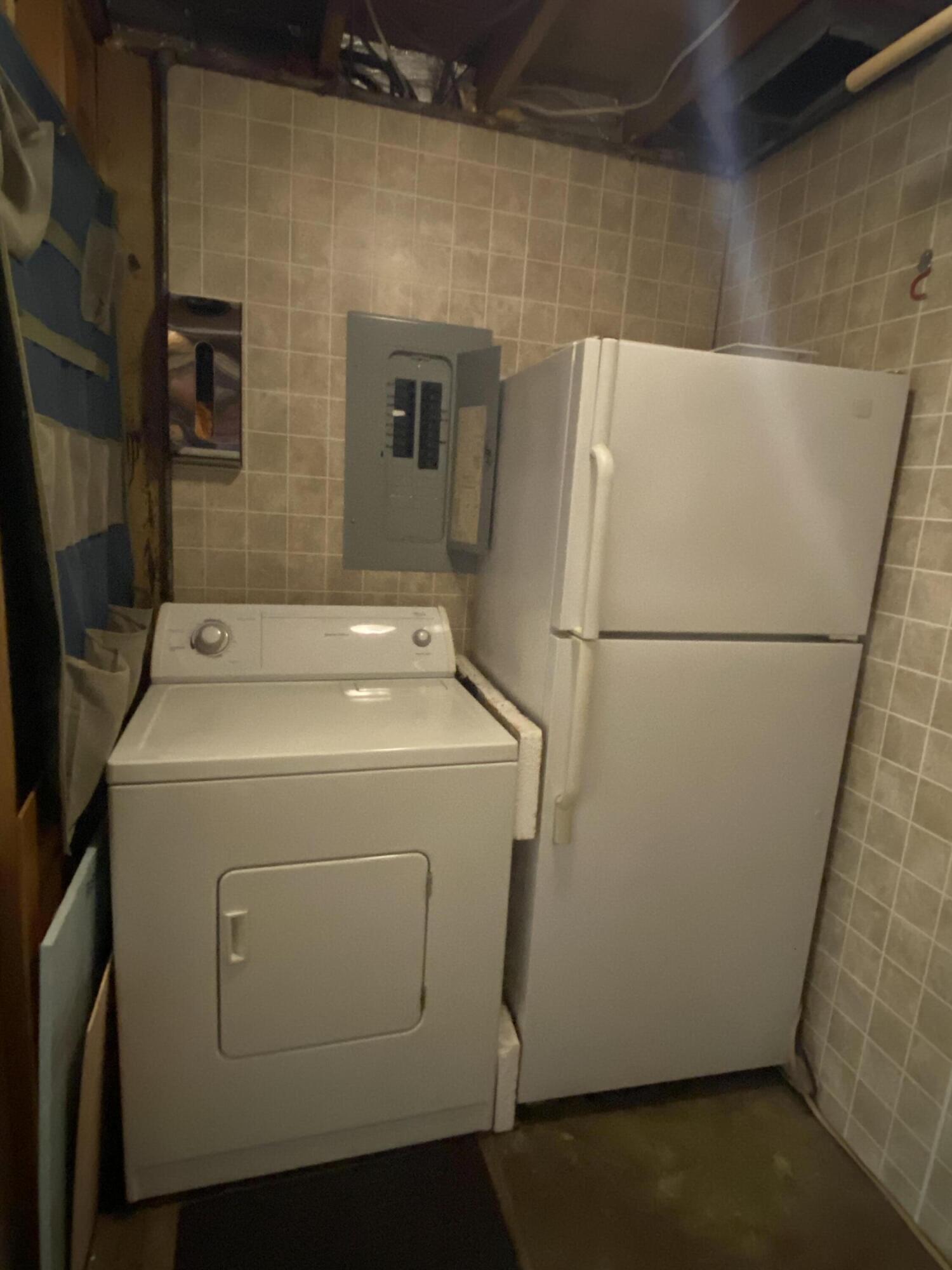 GARNIERS BEACH 3RD - Residential