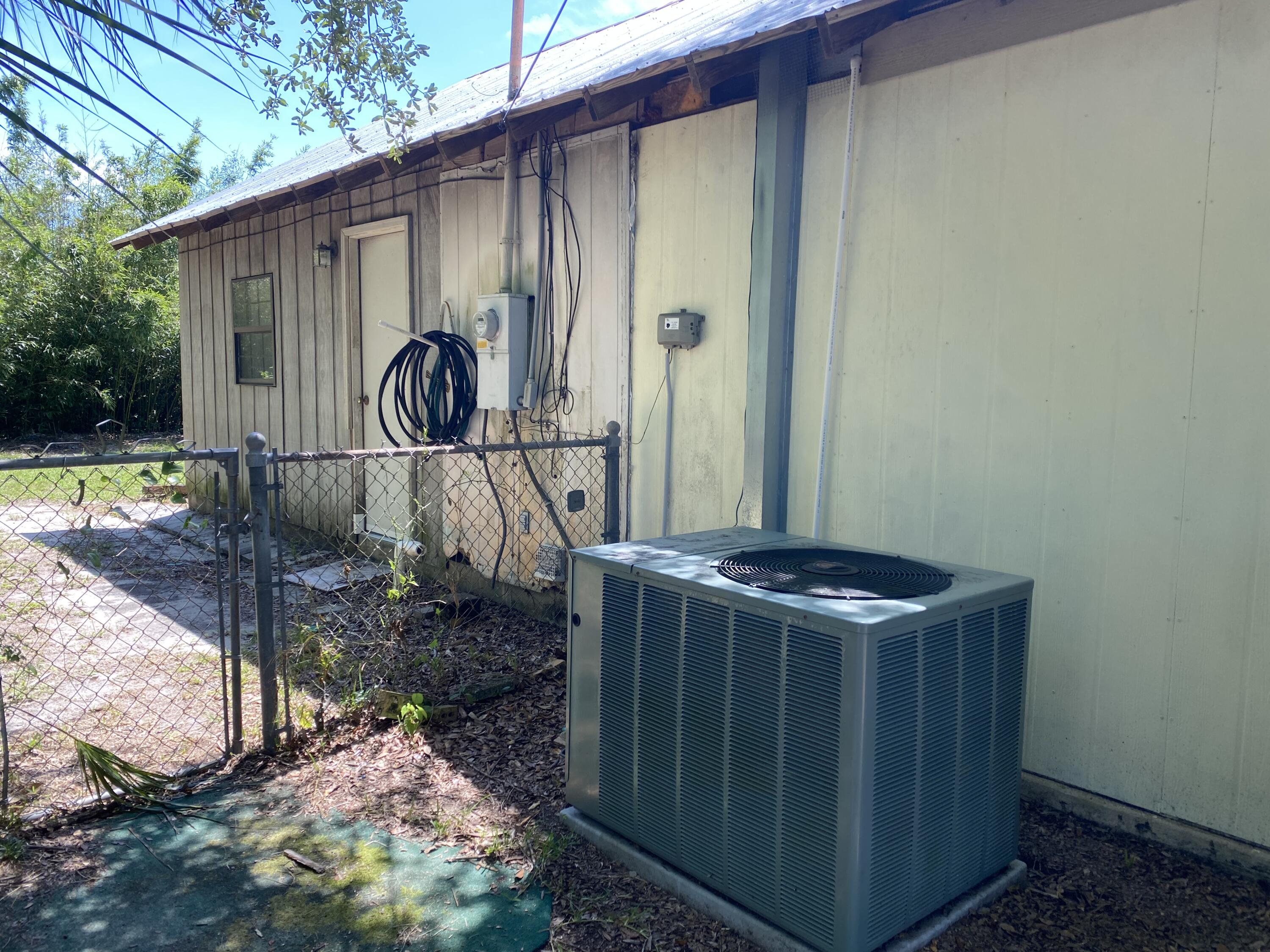 GARNIERS BEACH 3RD - Residential