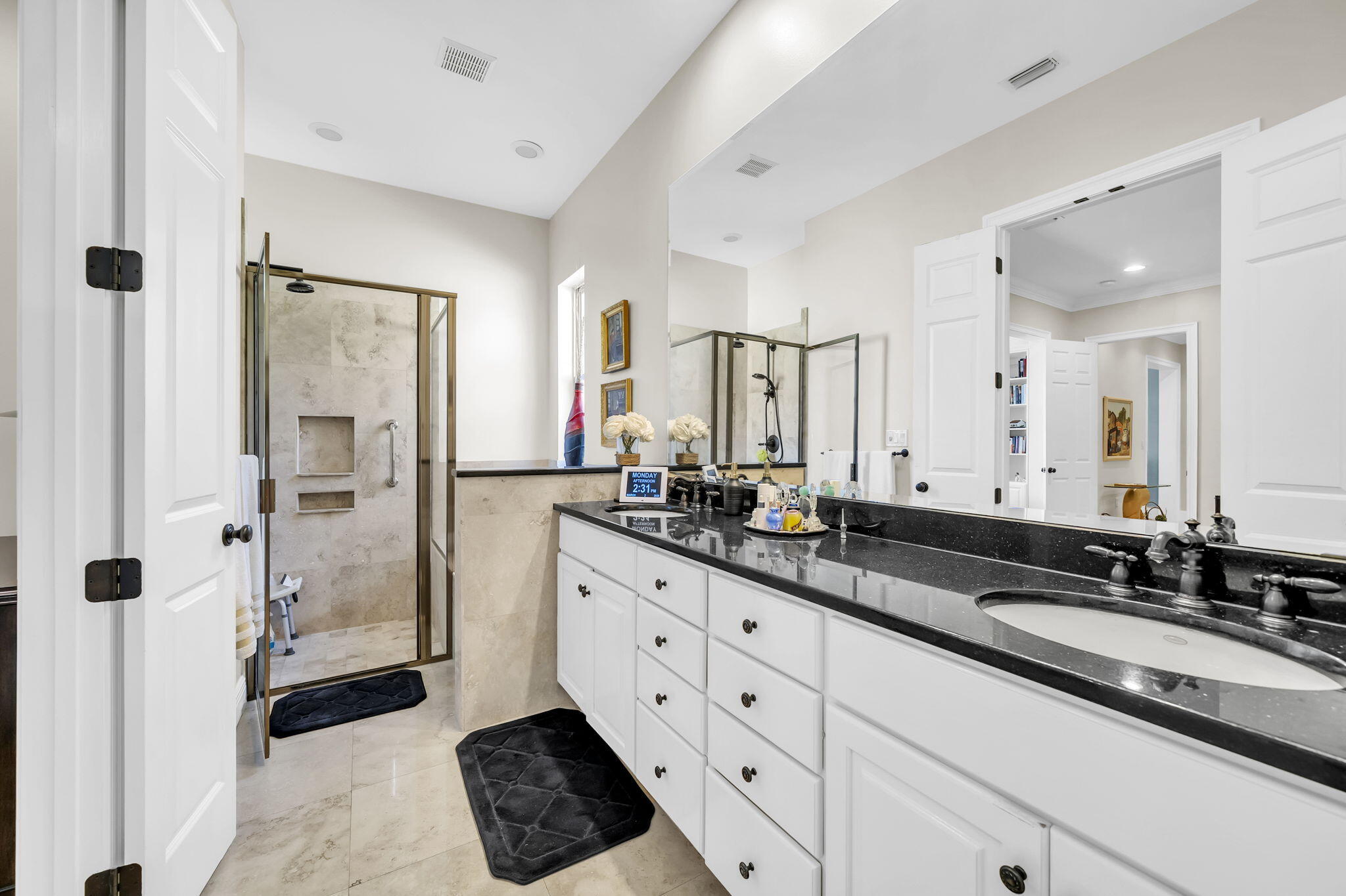 THE VINEYARD - Residential