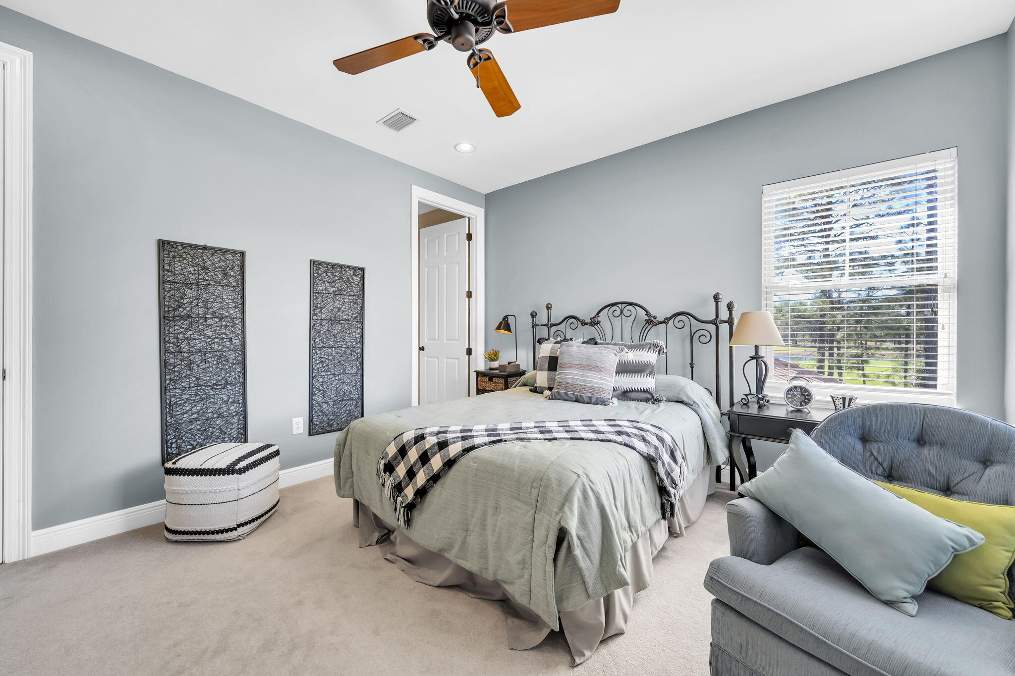 THE VINEYARD - Residential