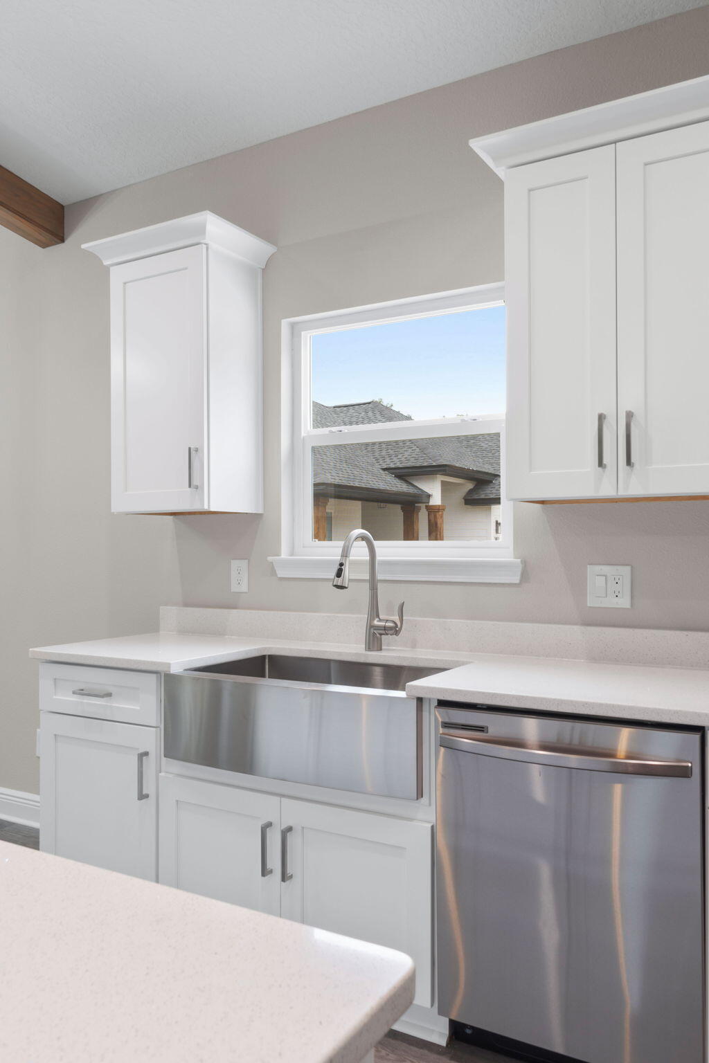 CRESCENT SHORES - Residential