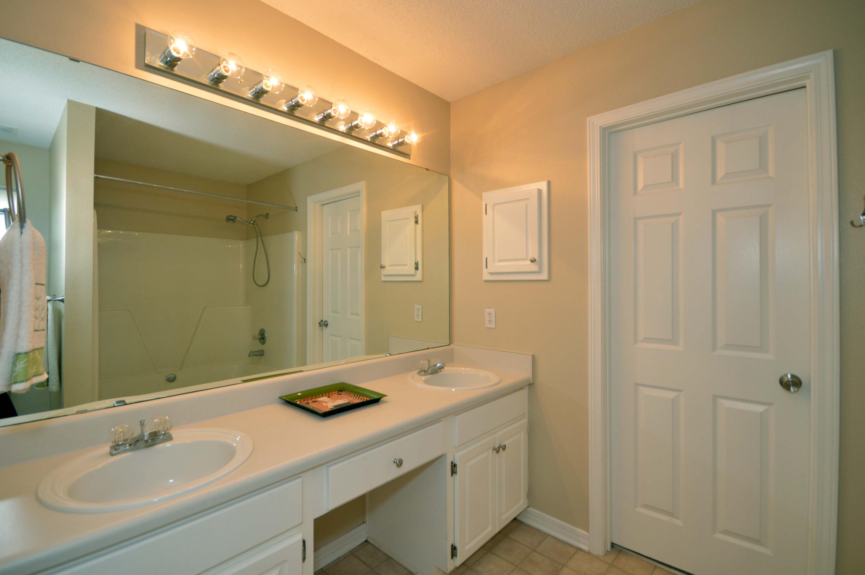 PARKER'S LANDING - Residential