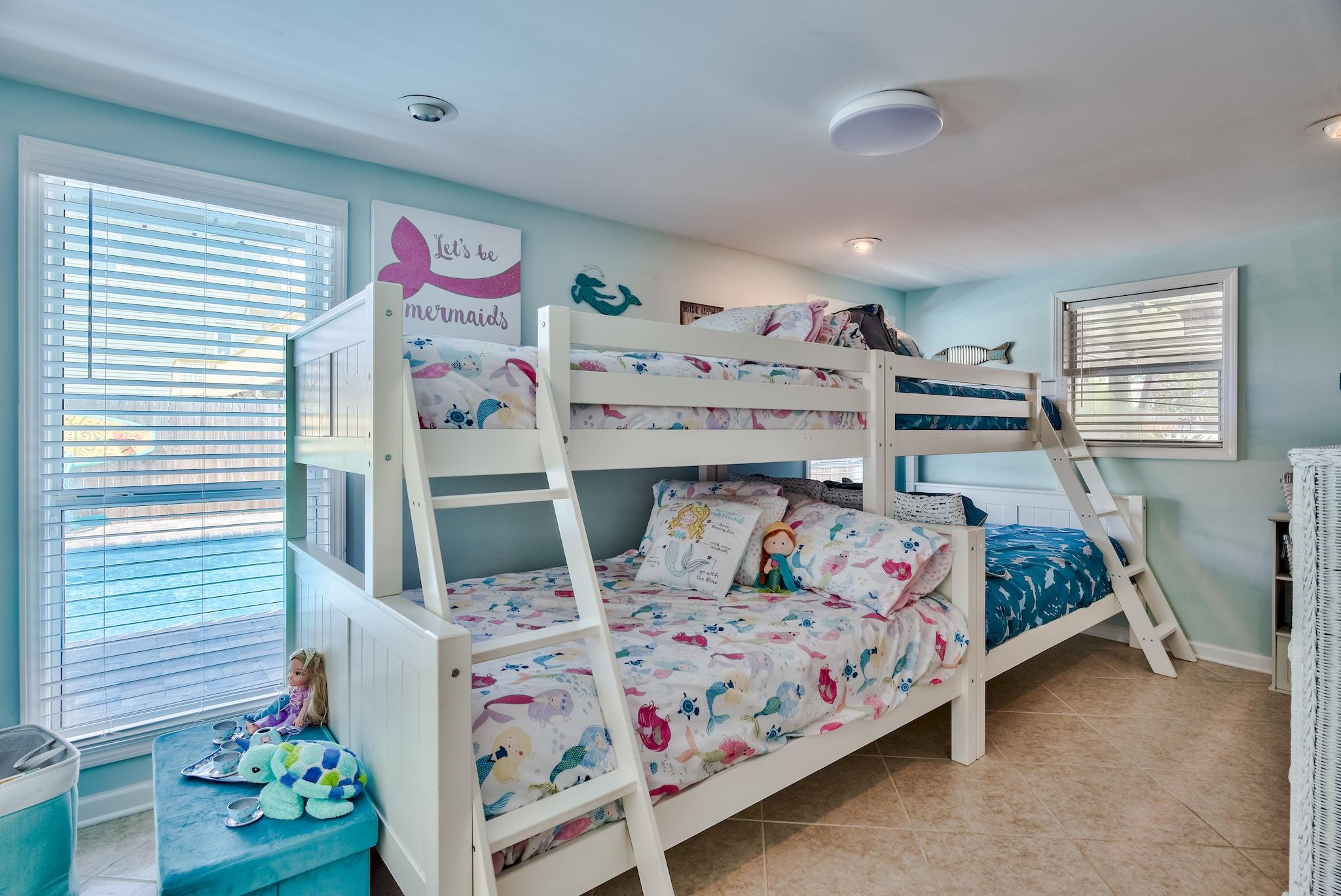 GULFVIEW HEIGHTS - Residential