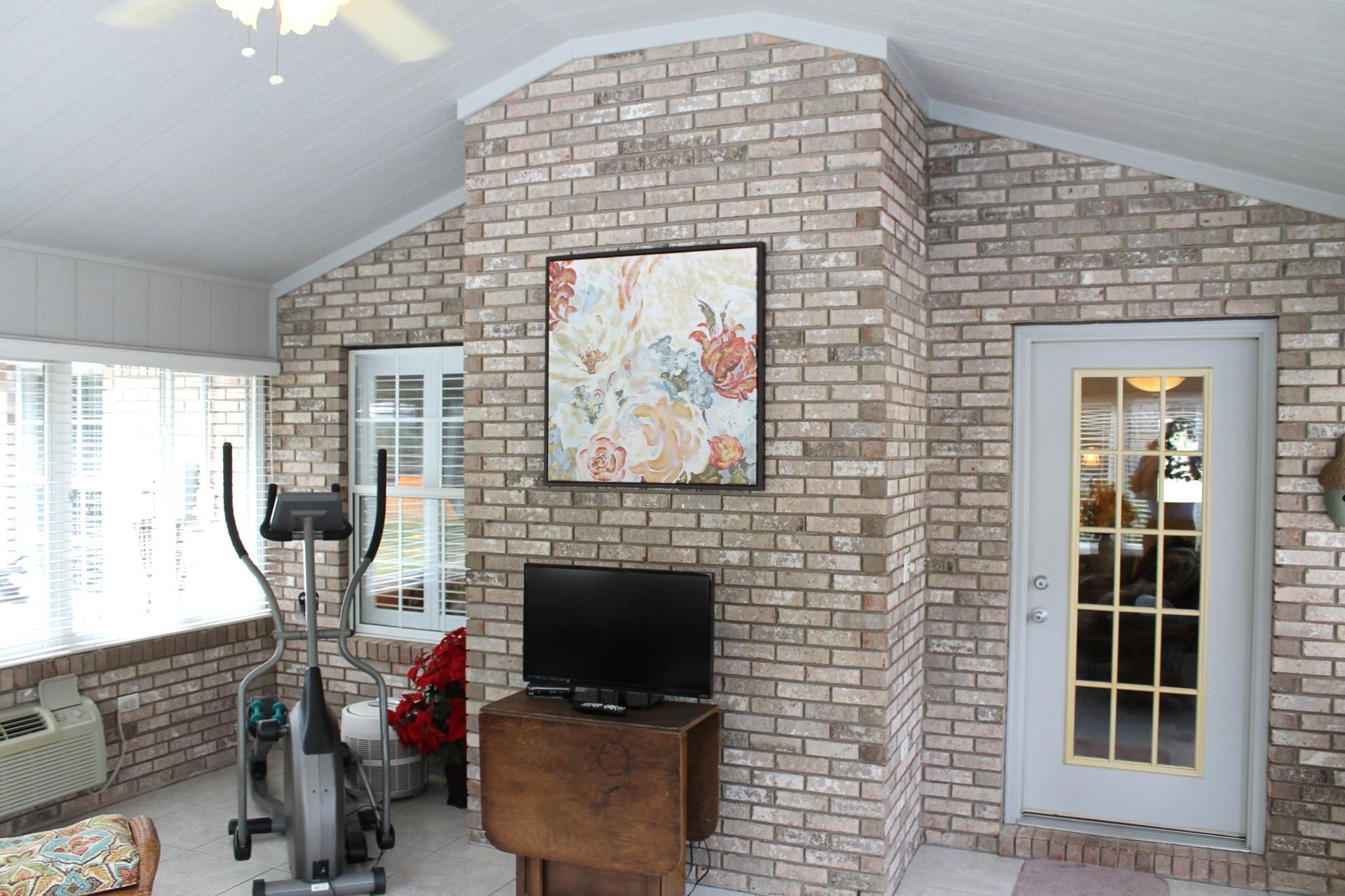 GRANDVIEW HEIGHTS - Residential