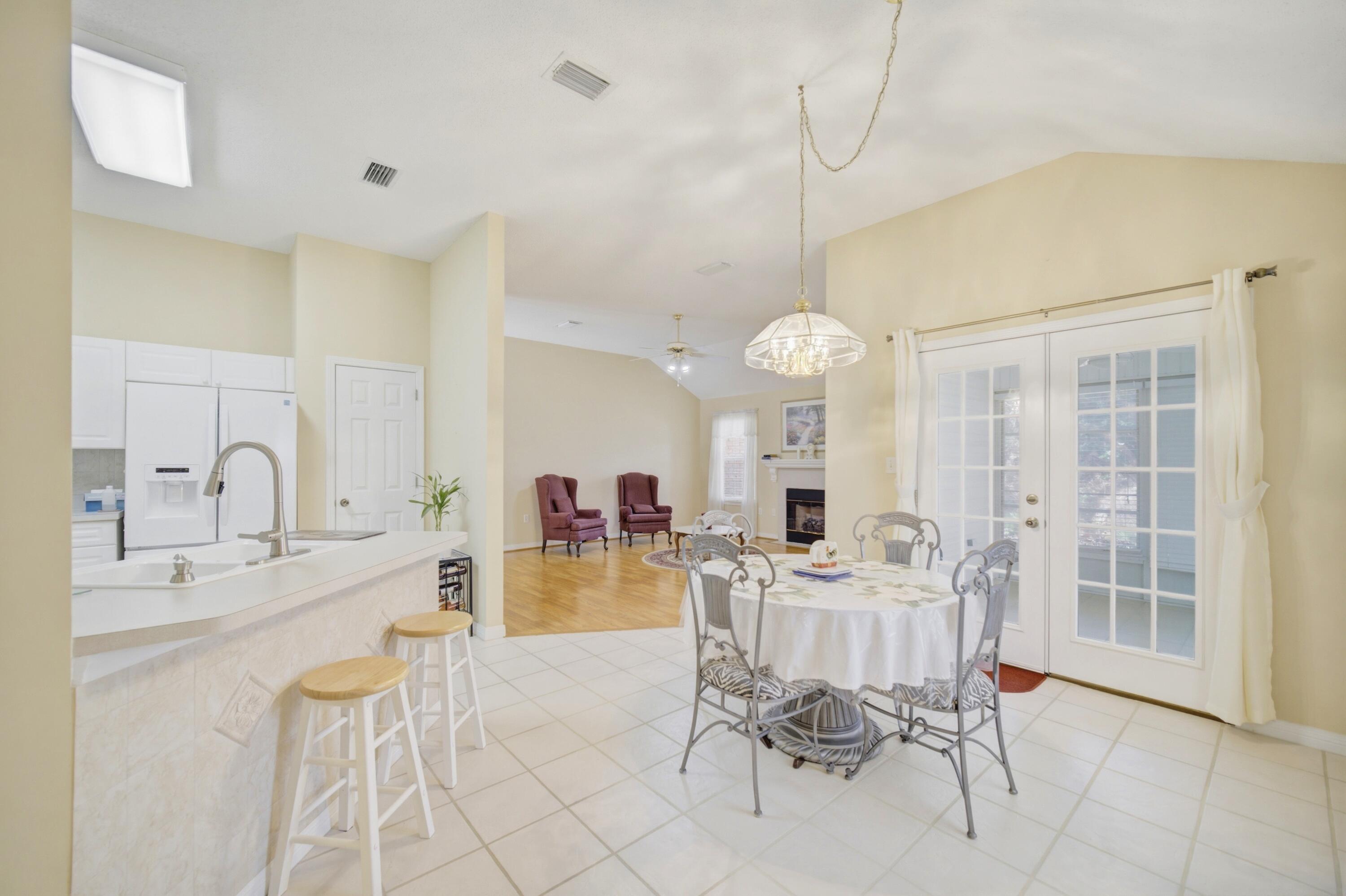 BAYSIDE - Residential