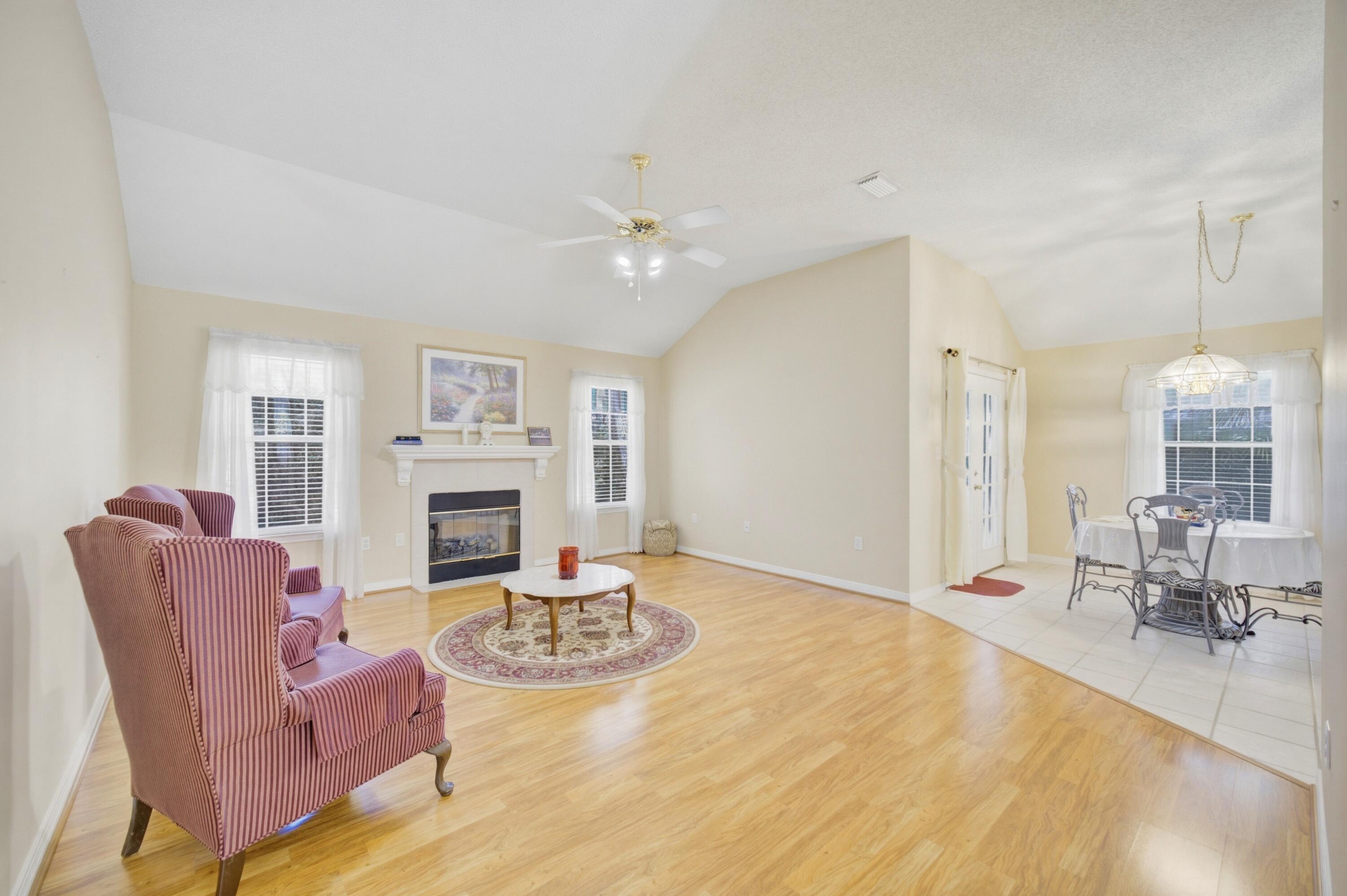 BAYSIDE - Residential