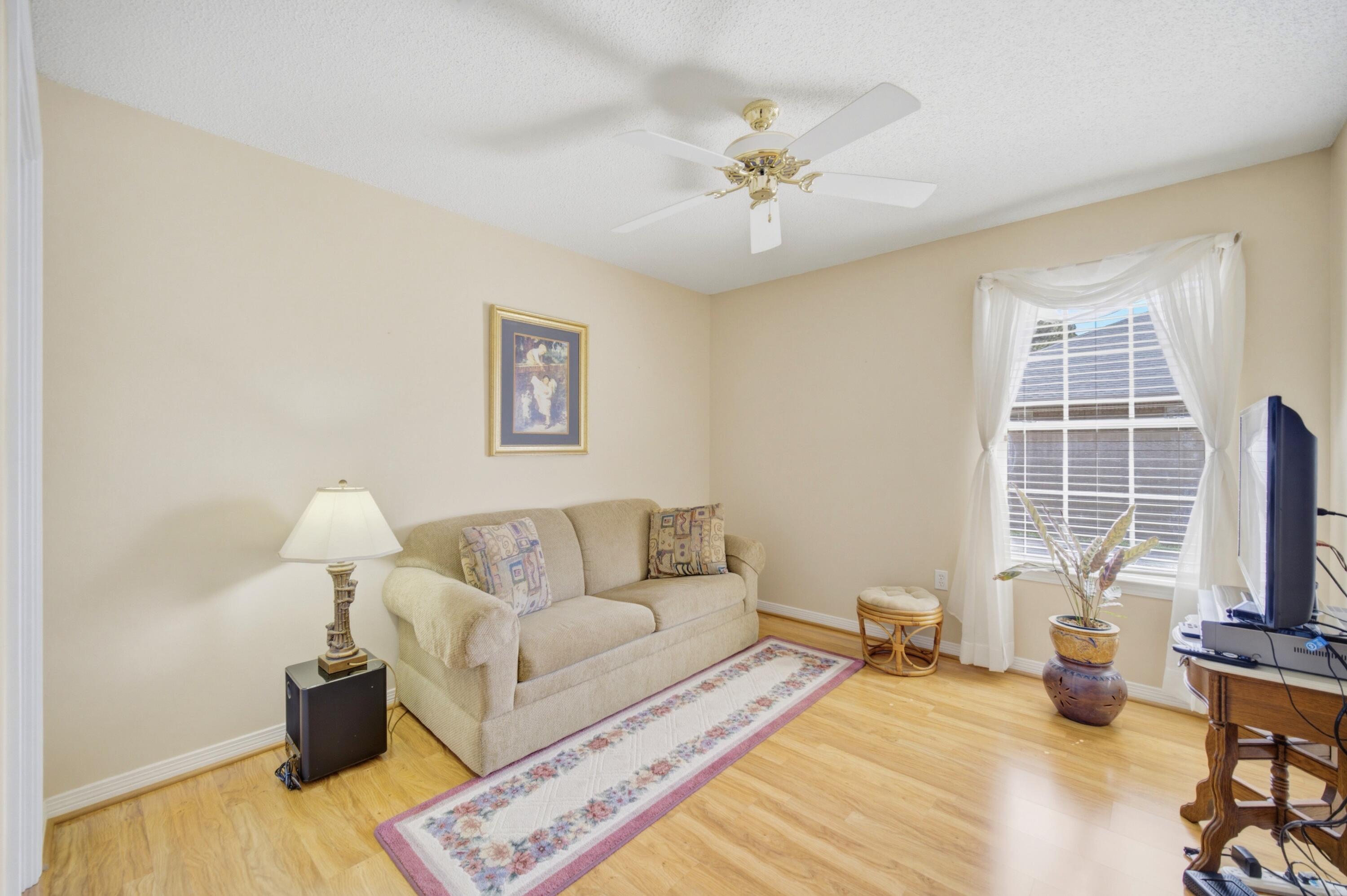 BAYSIDE - Residential