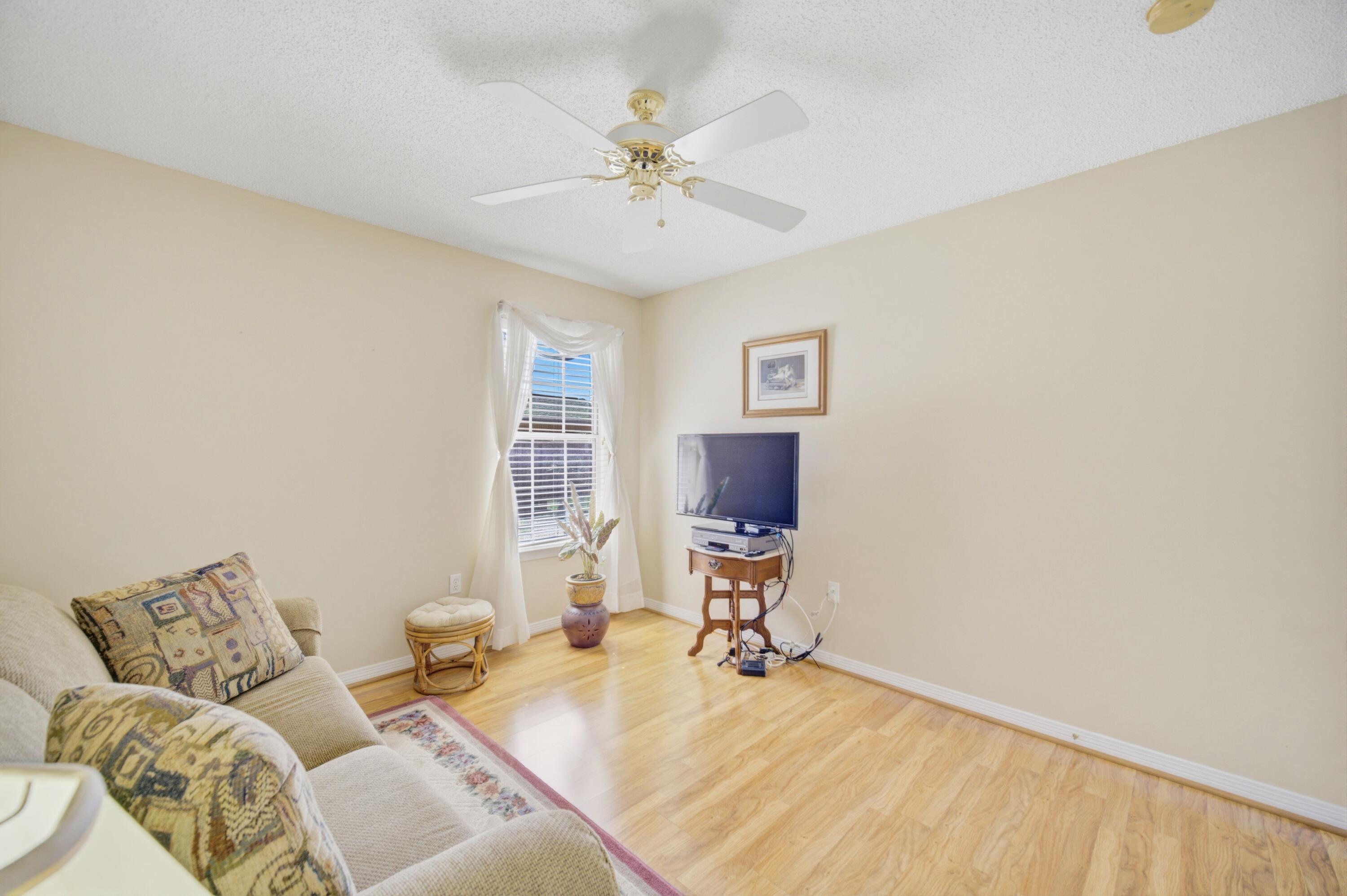 BAYSIDE - Residential