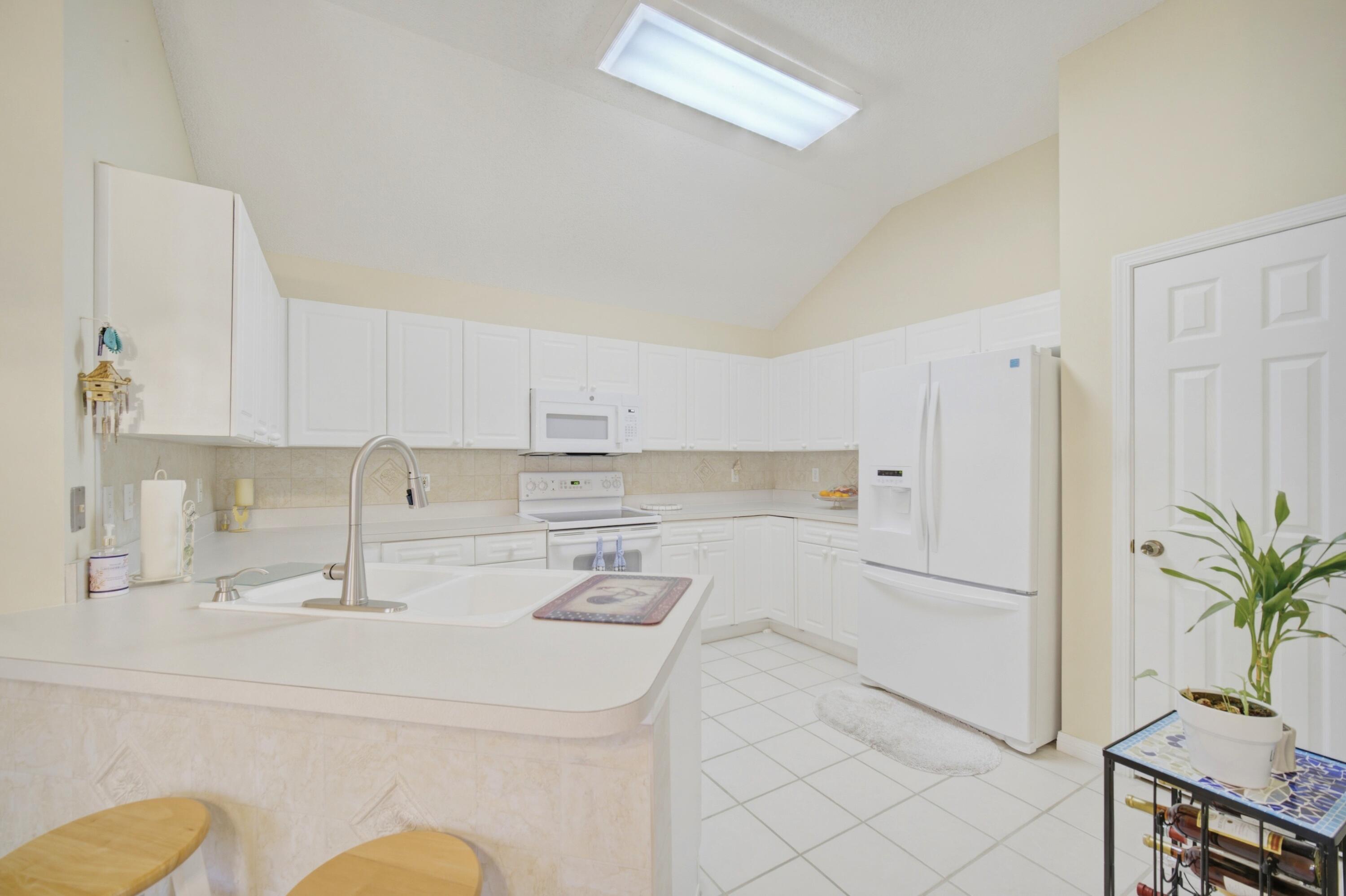 BAYSIDE - Residential