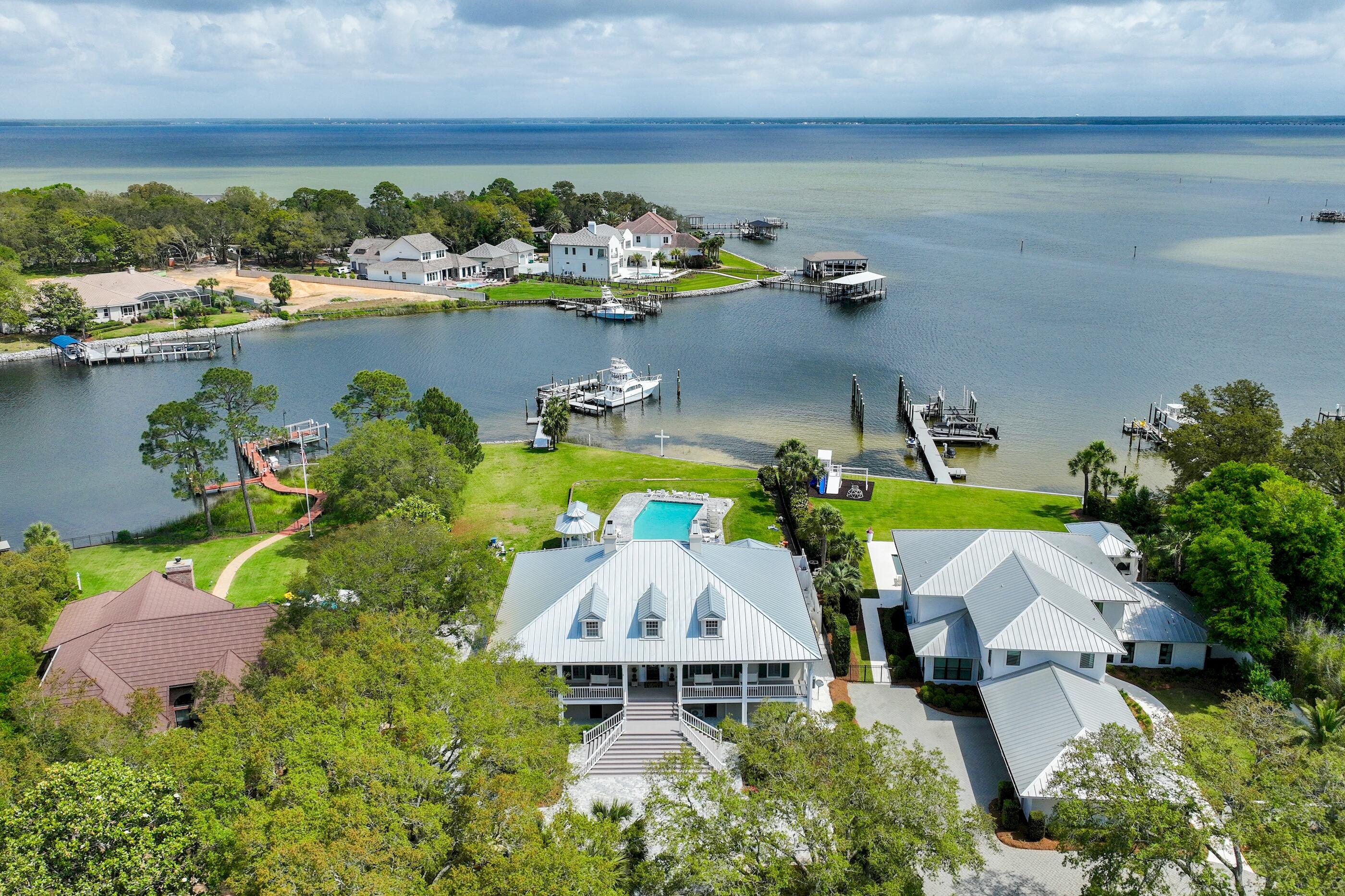 INDIAN BAYOU - Residential