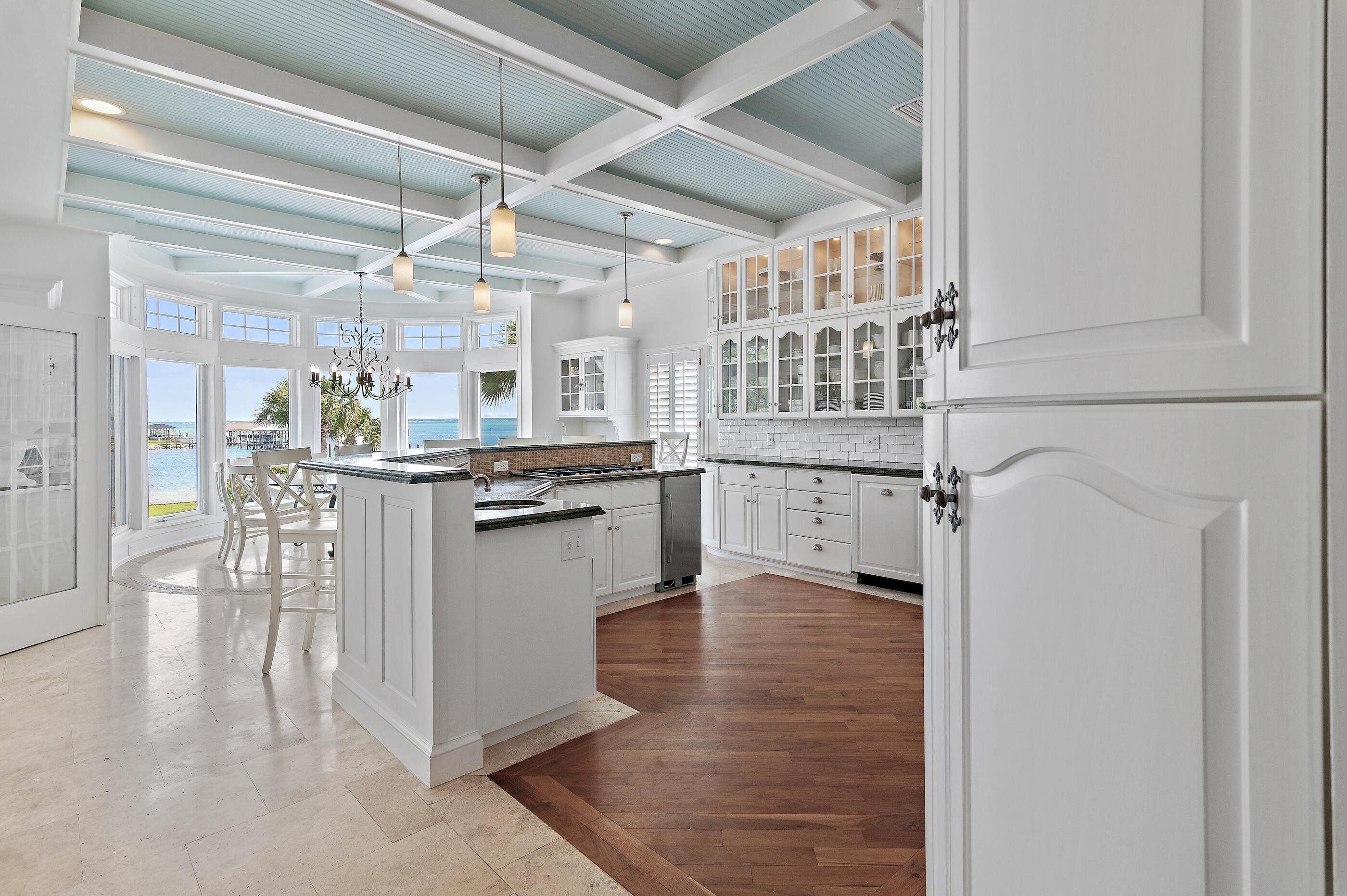 INDIAN BAYOU - Residential