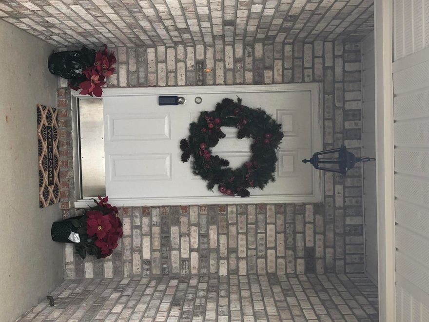 Stop Looking, you have finally found the ultimate home in Bentley Oaks for just the right price. Arrive home ,walk into your open family room with soaring ceilings. Dining area open to all rooms. The kitchen includes high ceilings, island, wood cabinets, large pantry, self-cleaning oven, dishwasher, Stainless refrigerator, and leads to the laundry room and a 2-car garage. Huge master bedroom with vaulted ceiling that leads into the glamour master bath with double vanities, garden tub ,separate shower, his and her walk-in closets. Split floor plan. Guest rooms both have walk in closets, with guest bath right next to each room. There is a Large backyard with room for a pool in the future. The patio is right out of the back door which will play out those bar-b-ques this spring & summer.