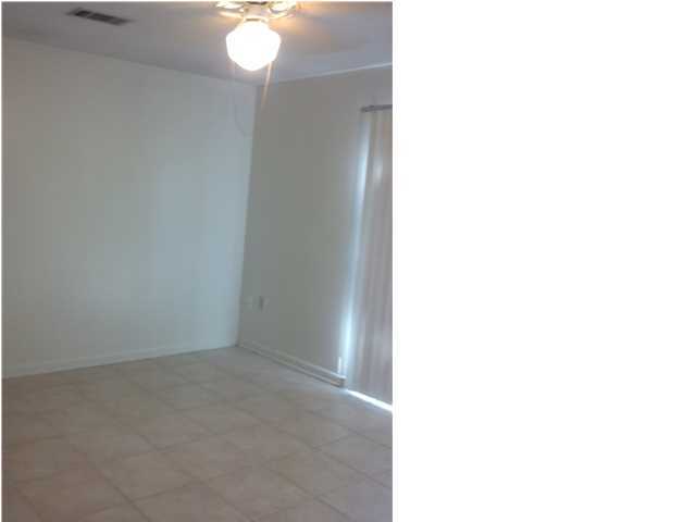 DOWNTOWNER - Residential Lease