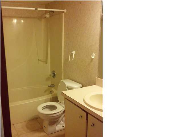 DOWNTOWNER - Residential Lease