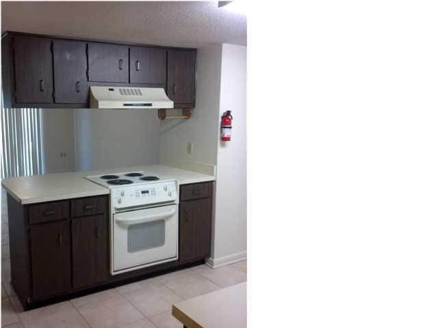 DOWNTOWNER - Residential Lease