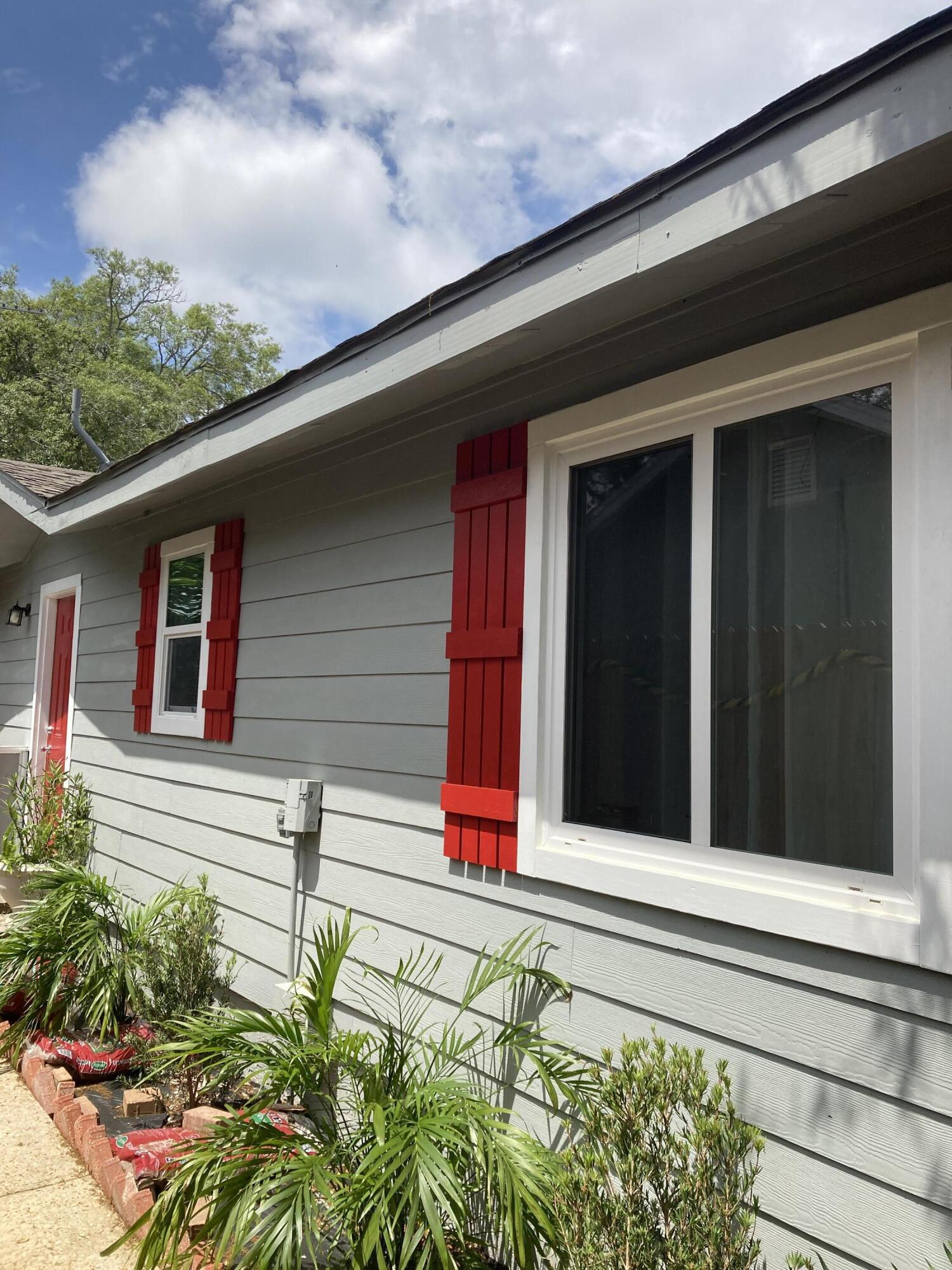 PINE RIDGE TRACE RE/SUB - Residential