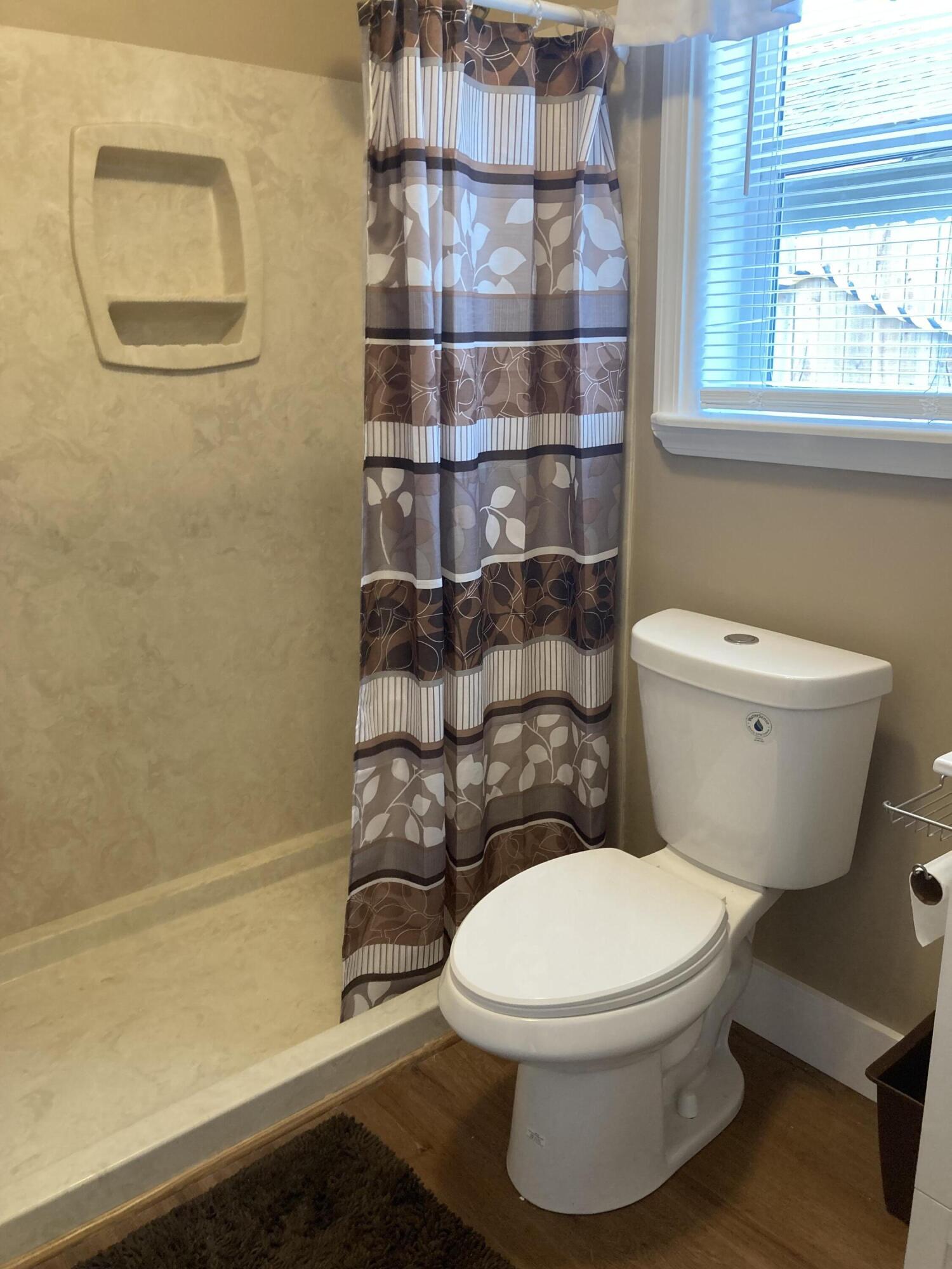 PINE RIDGE TRACE RE/SUB - Residential