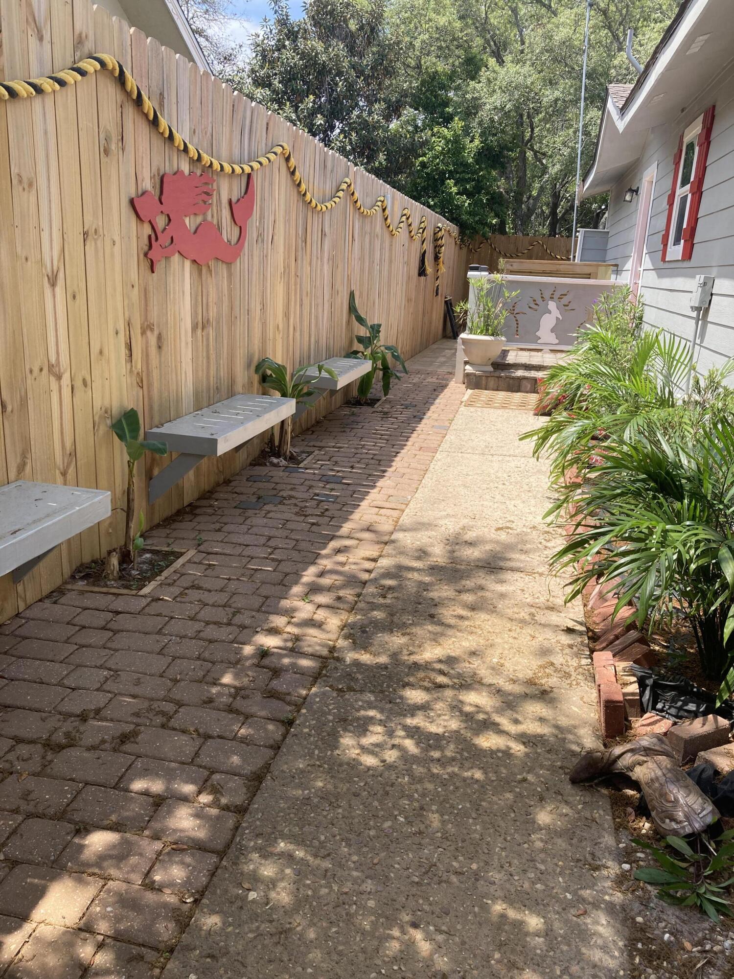 PINE RIDGE TRACE RE/SUB - Residential