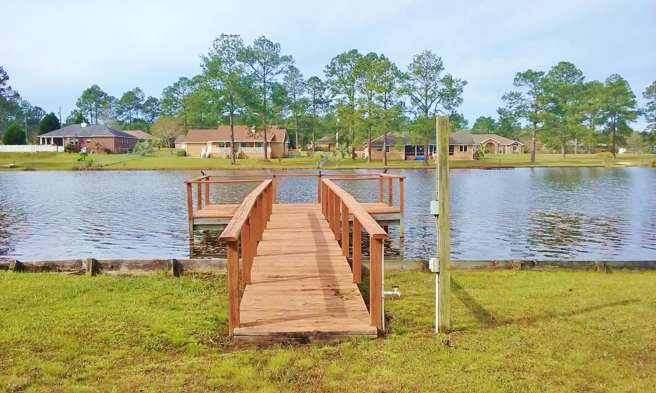 LAKESHORE GARDENS - Residential