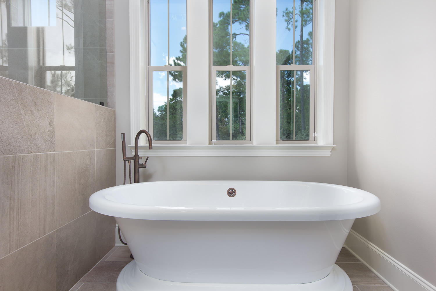 BURNT PINE - Residential