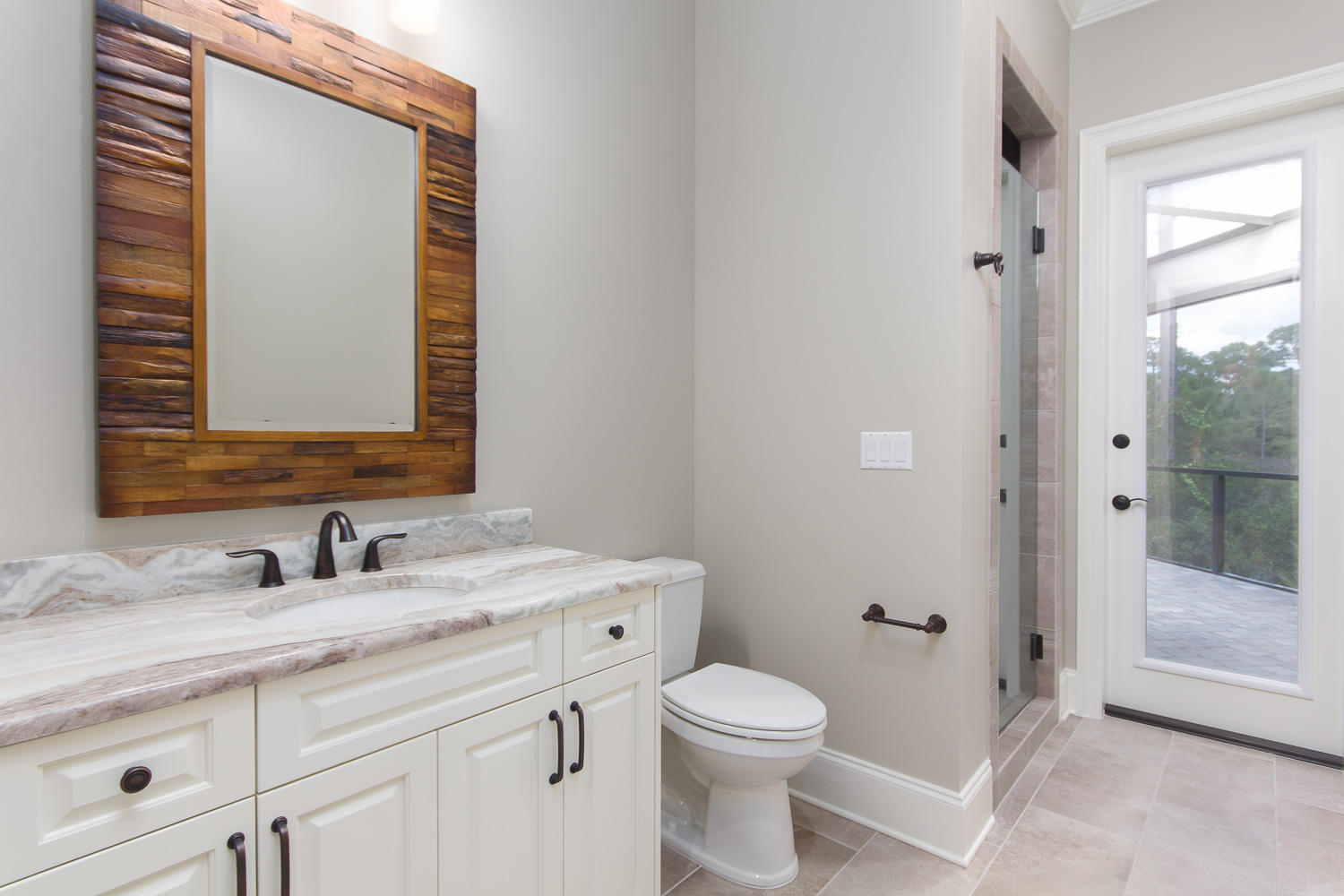 BURNT PINE - Residential