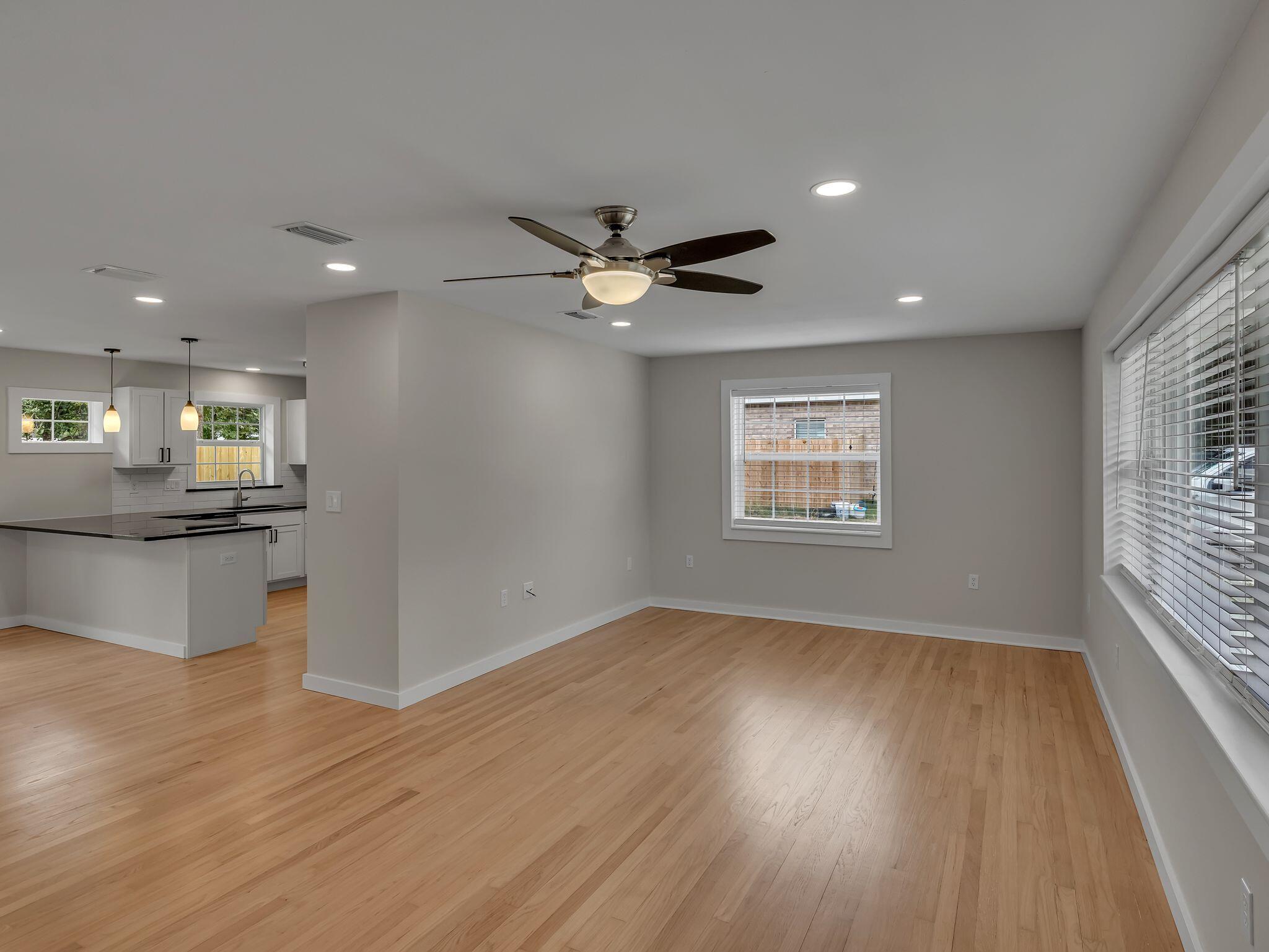 NICEVILLE - Residential