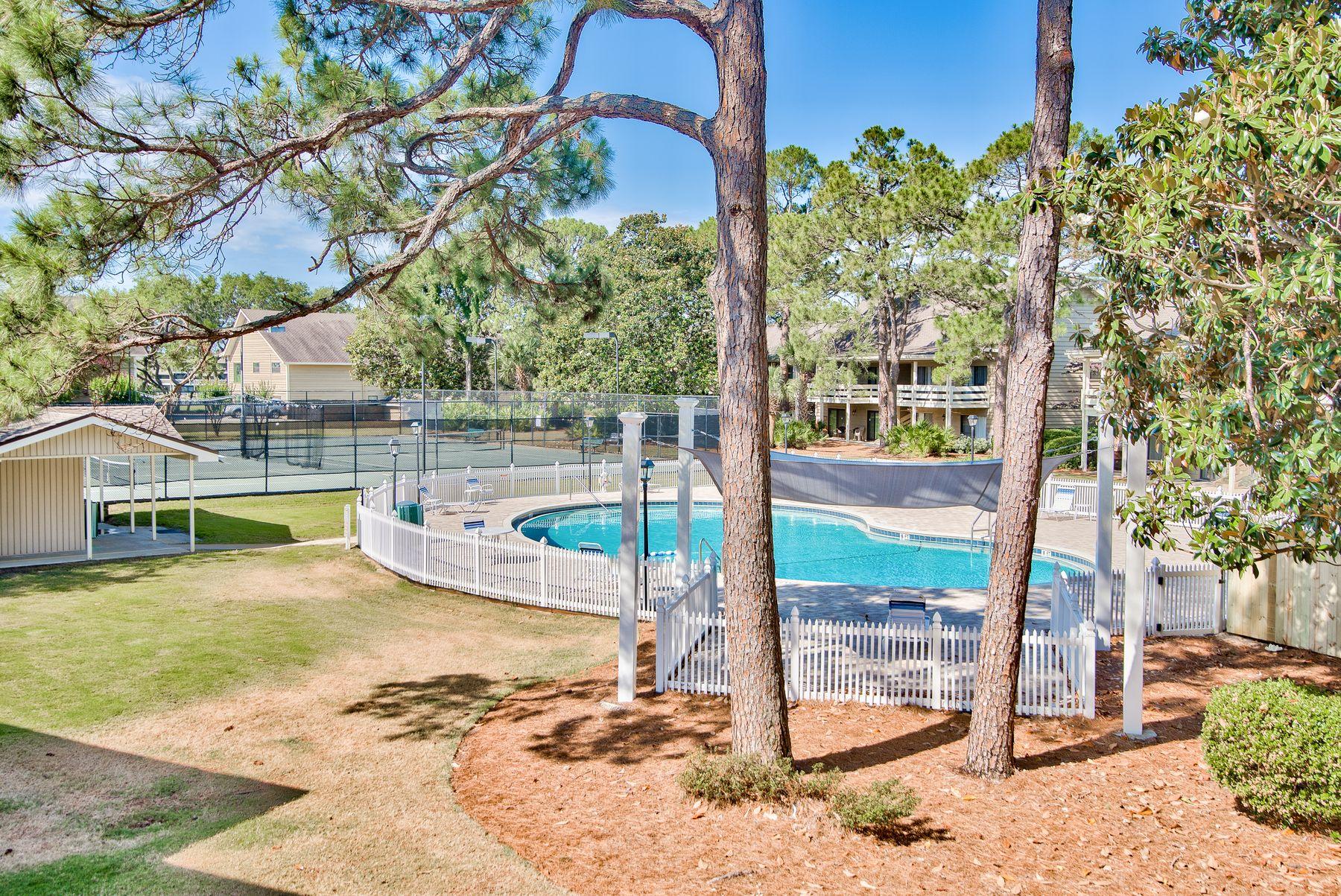 SEASCAPE CONDO FAIRWAYS AT - Residential