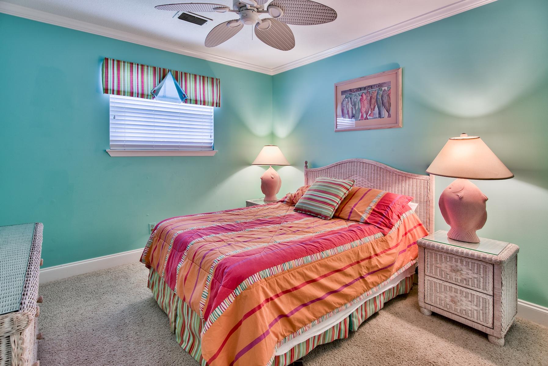 SEASCAPE CONDO FAIRWAYS AT - Residential