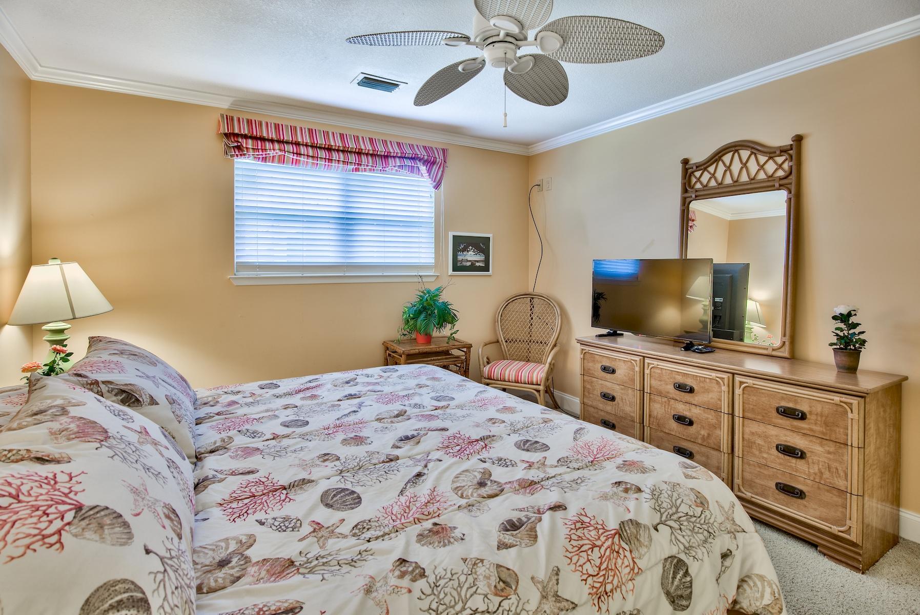 SEASCAPE CONDO FAIRWAYS AT - Residential